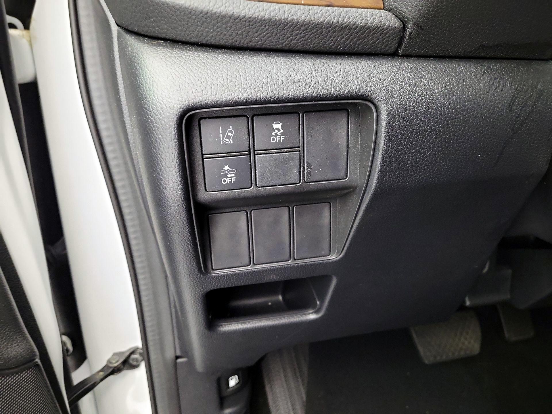 Thumbnail: 2019 Honda CR-V - 13