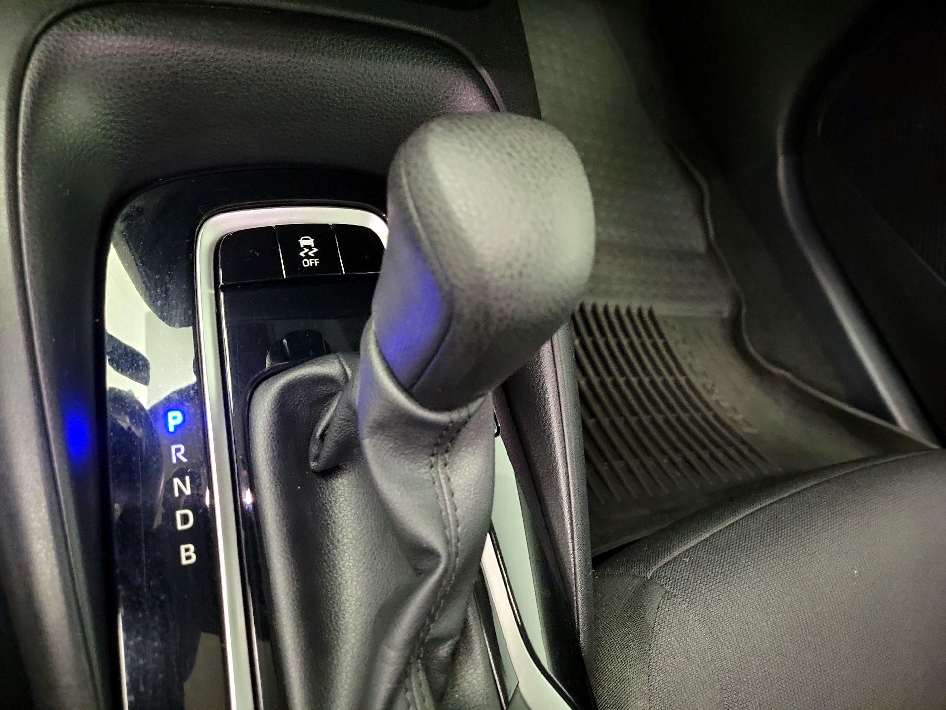 Thumbnail: 2024 Toyota Corolla - 16