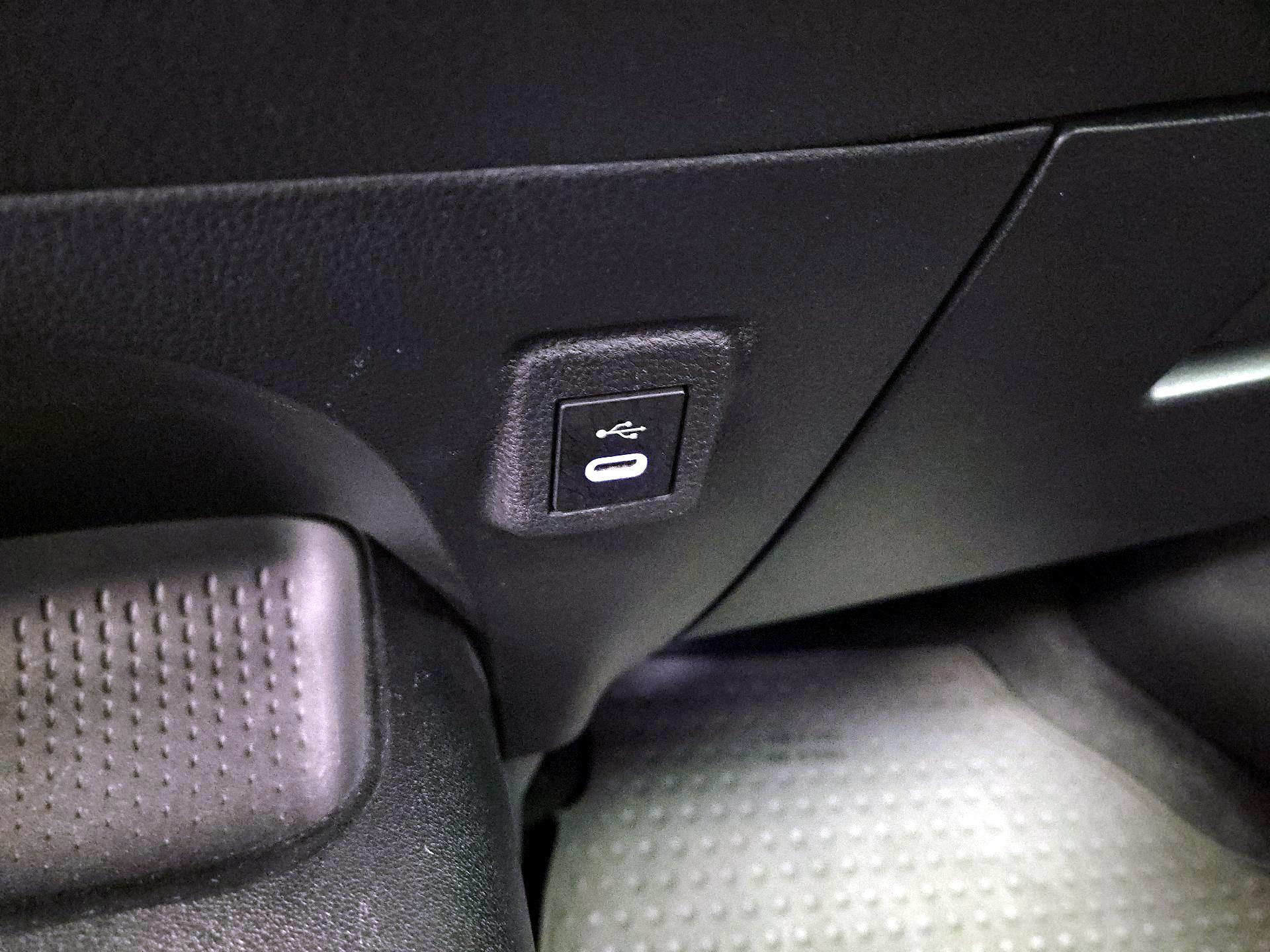 Thumbnail: 2024 Toyota Corolla - 17