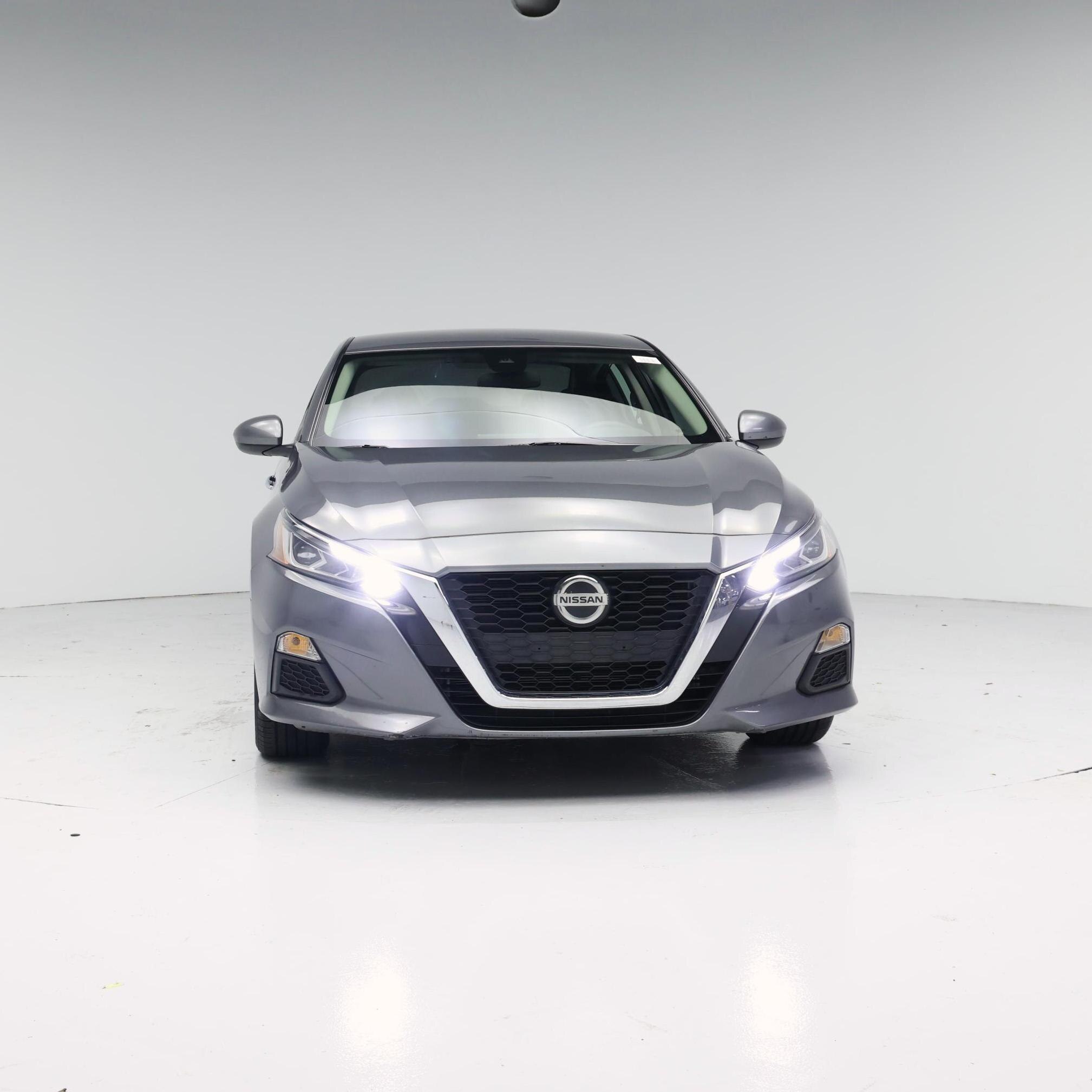Thumbnail: 2022 Nissan Altima - 5