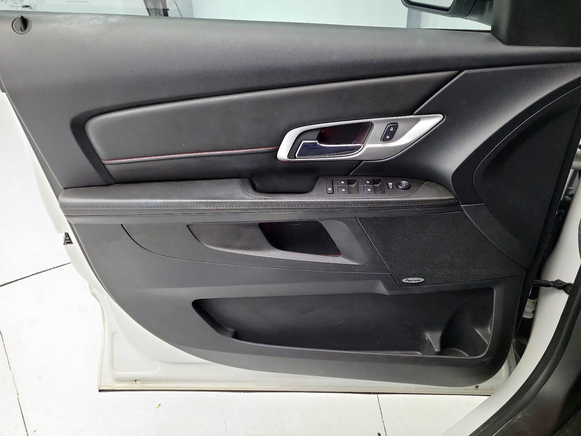 Thumbnail: 2016 GMC Terrain - 12