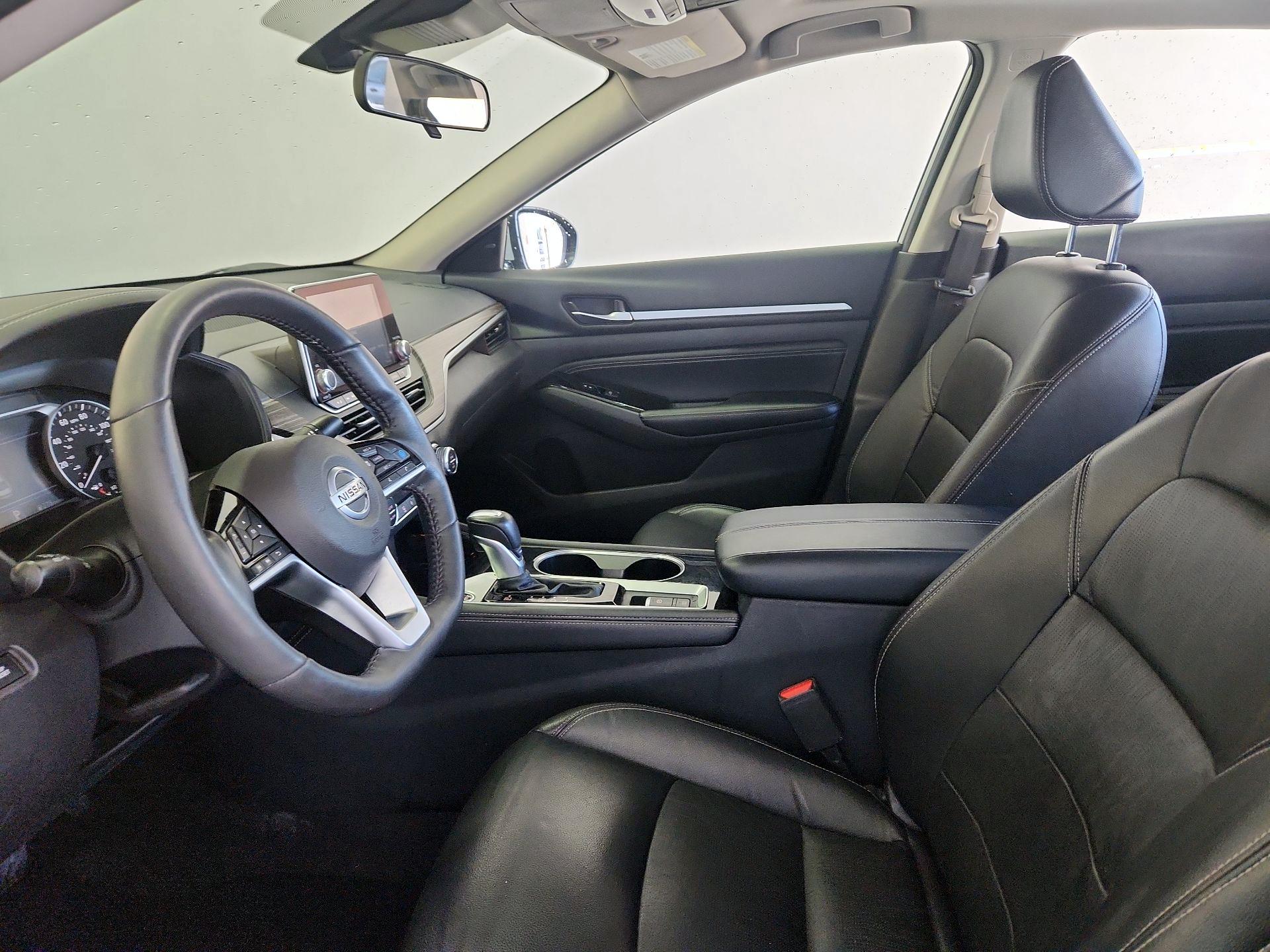 Thumbnail: 2022 Nissan Altima - 11