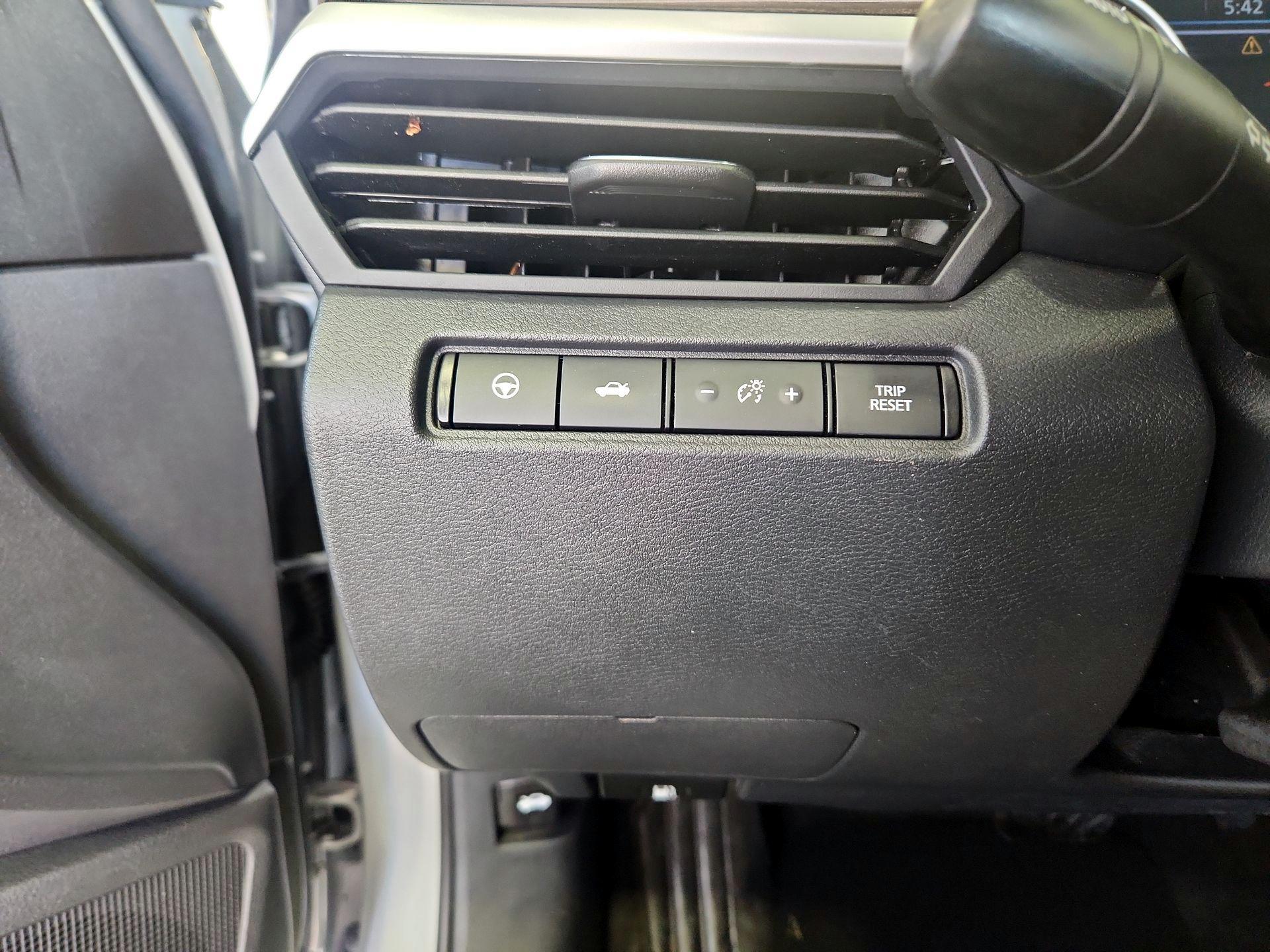 Thumbnail: 2022 Nissan Altima - 13