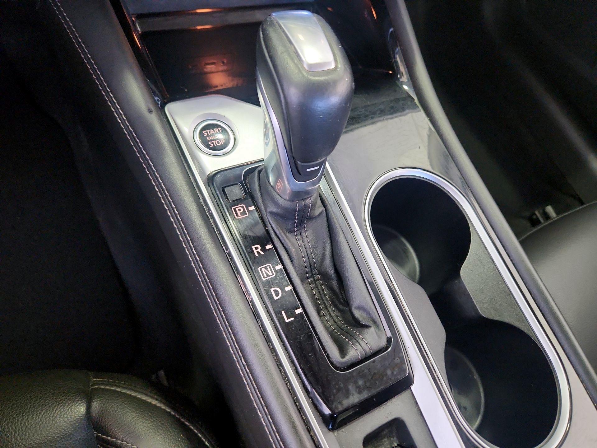 Thumbnail: 2022 Nissan Altima - 17