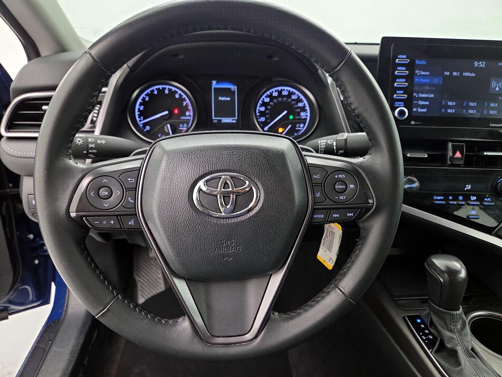 Thumbnail: 2024 Toyota Camry - 10