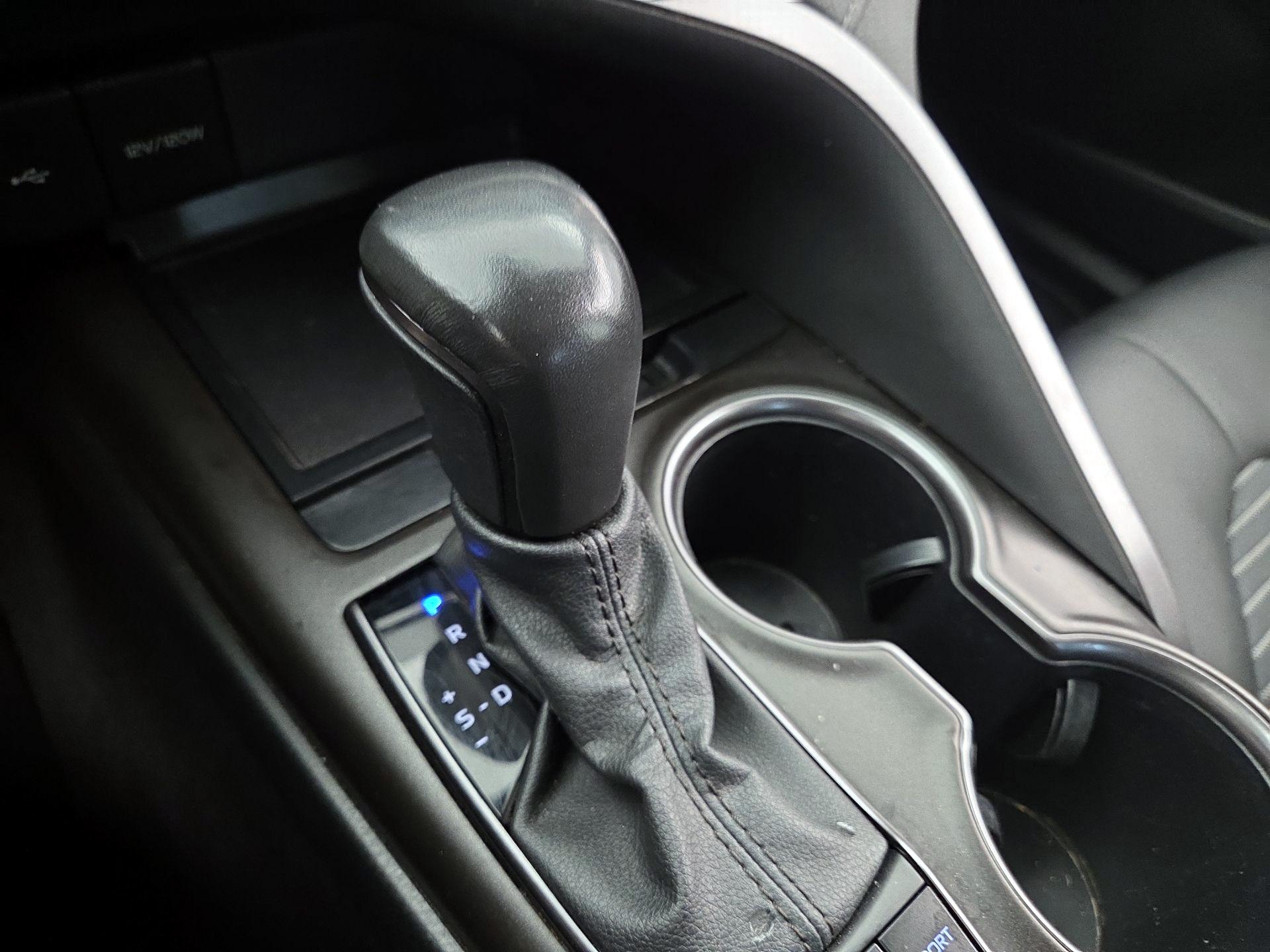 Thumbnail: 2024 Toyota Camry - 17