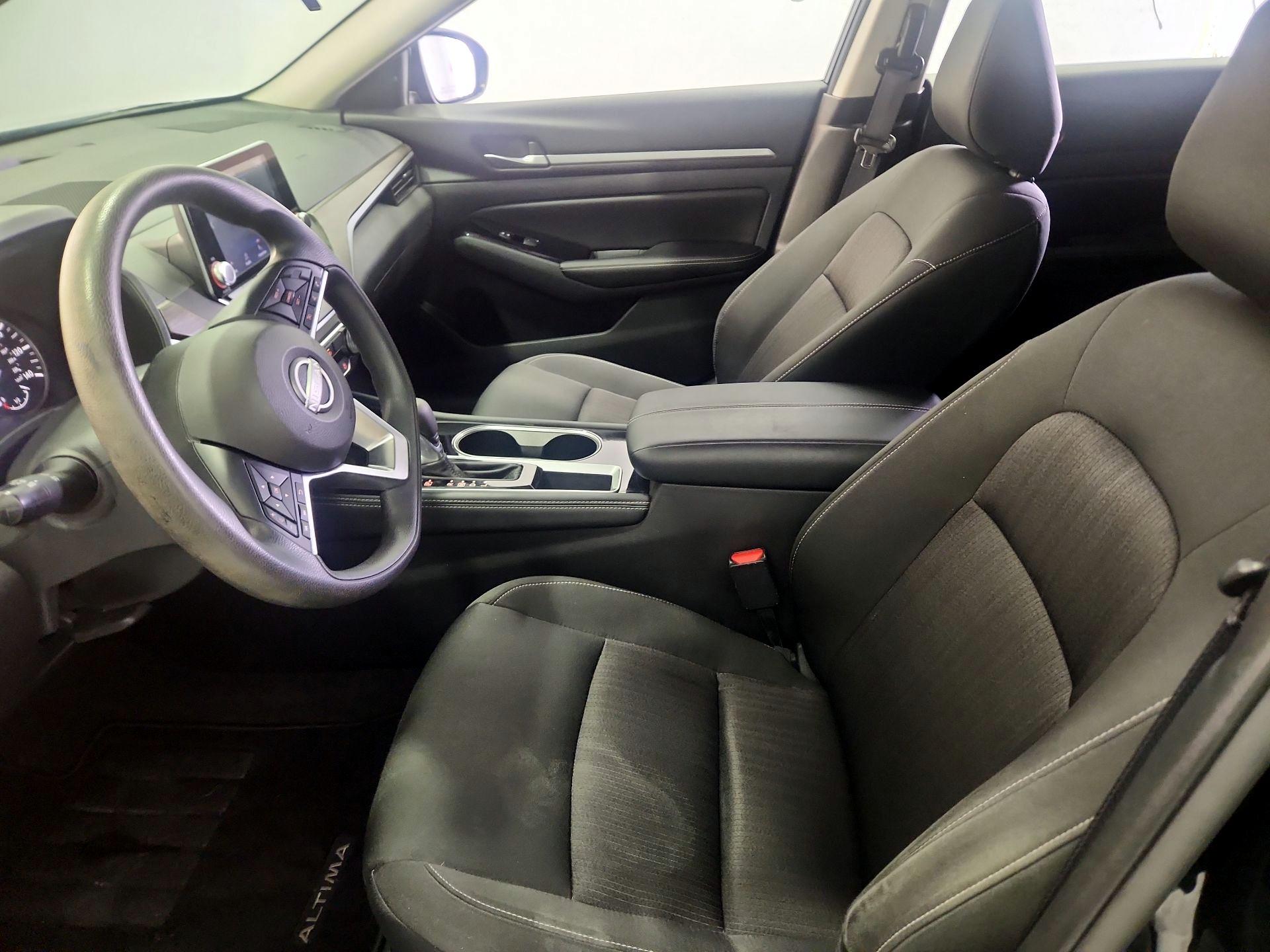 Thumbnail: 2023 Nissan Altima - 11