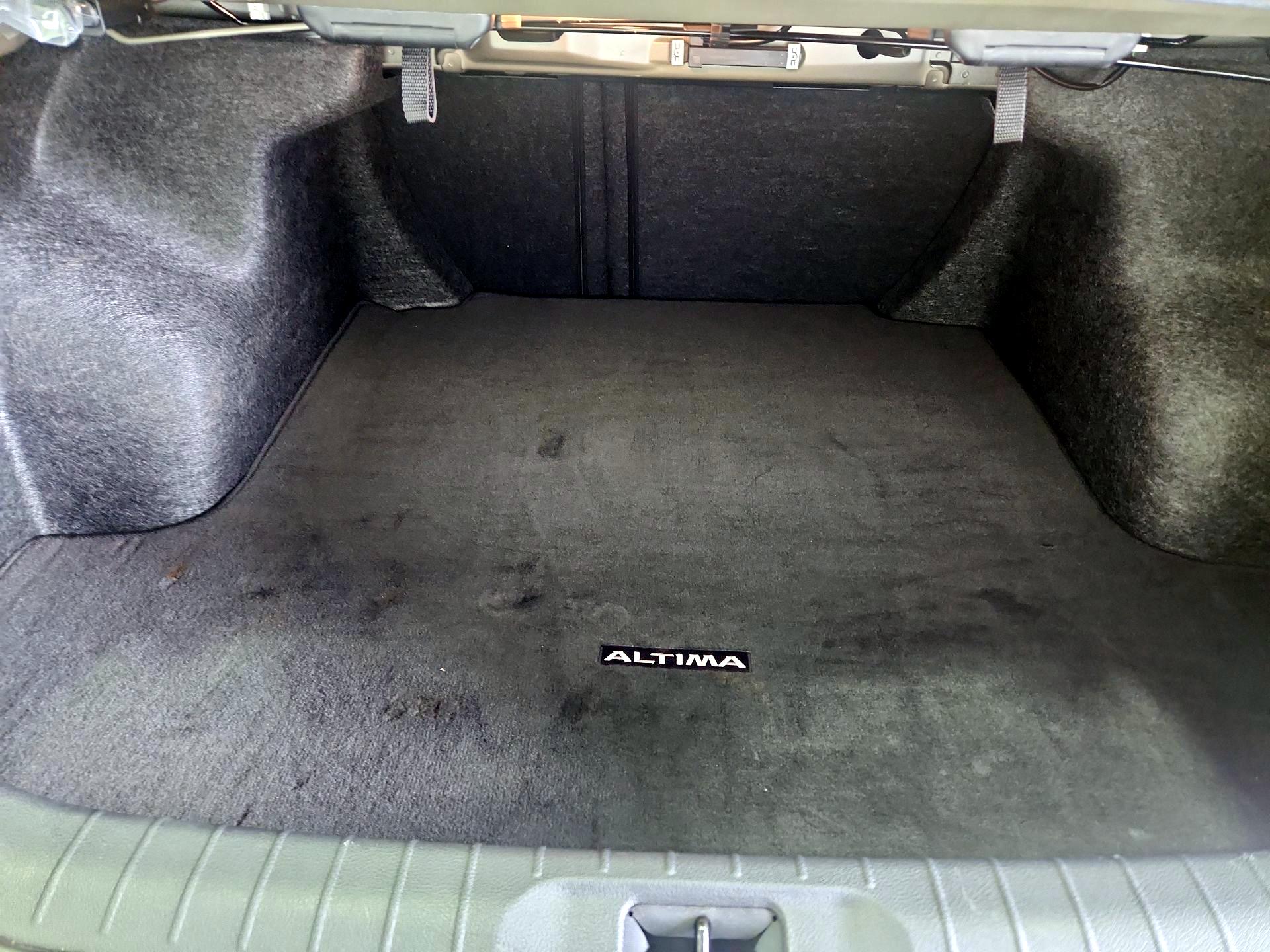 Thumbnail: 2023 Nissan Altima - 20