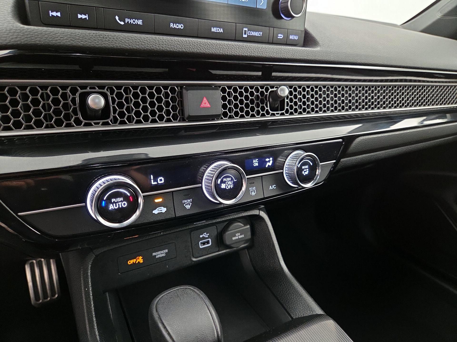 Thumbnail: 2024 Honda Civic - 16