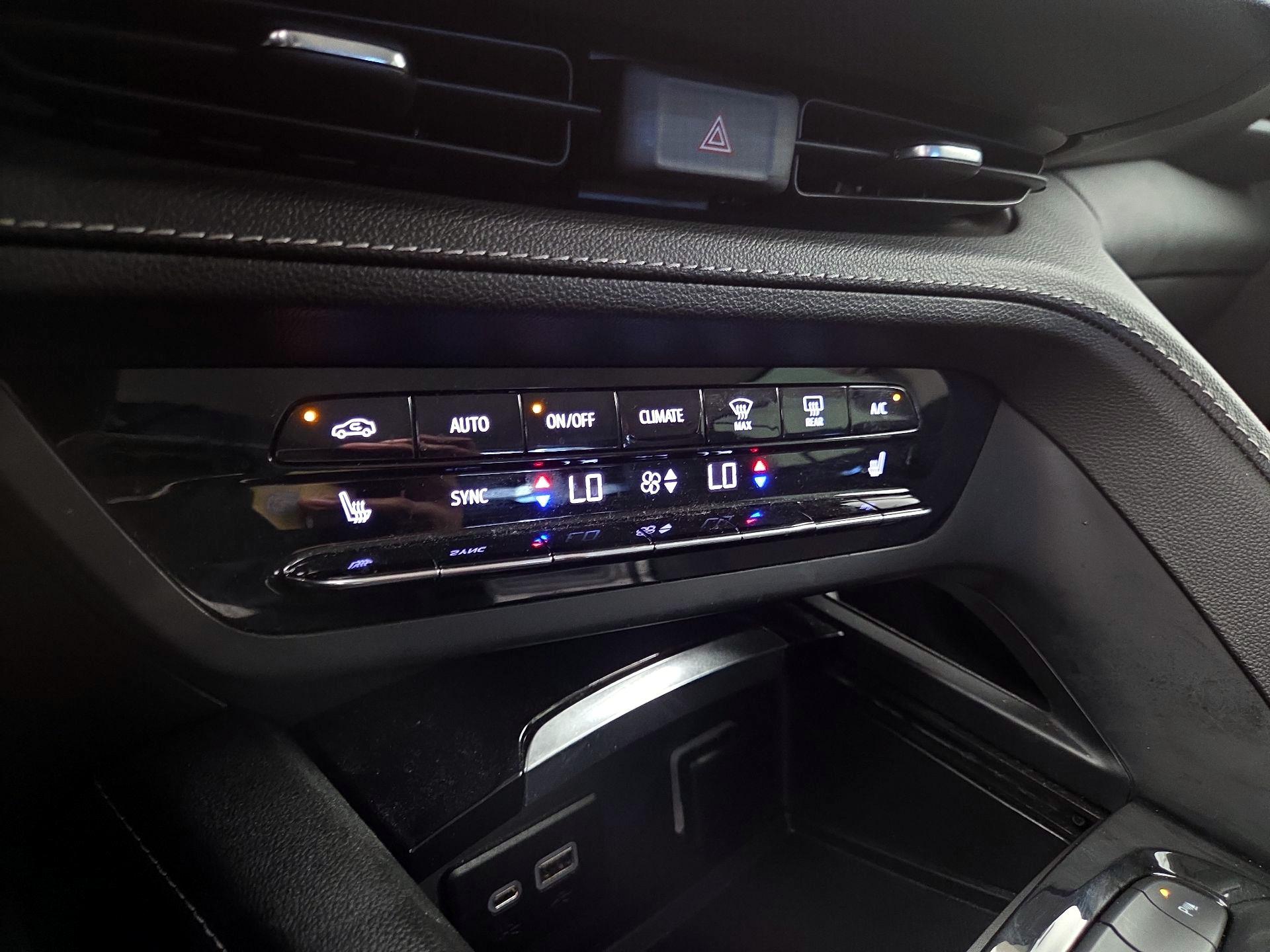 Thumbnail: 2022 Buick Envision - 16