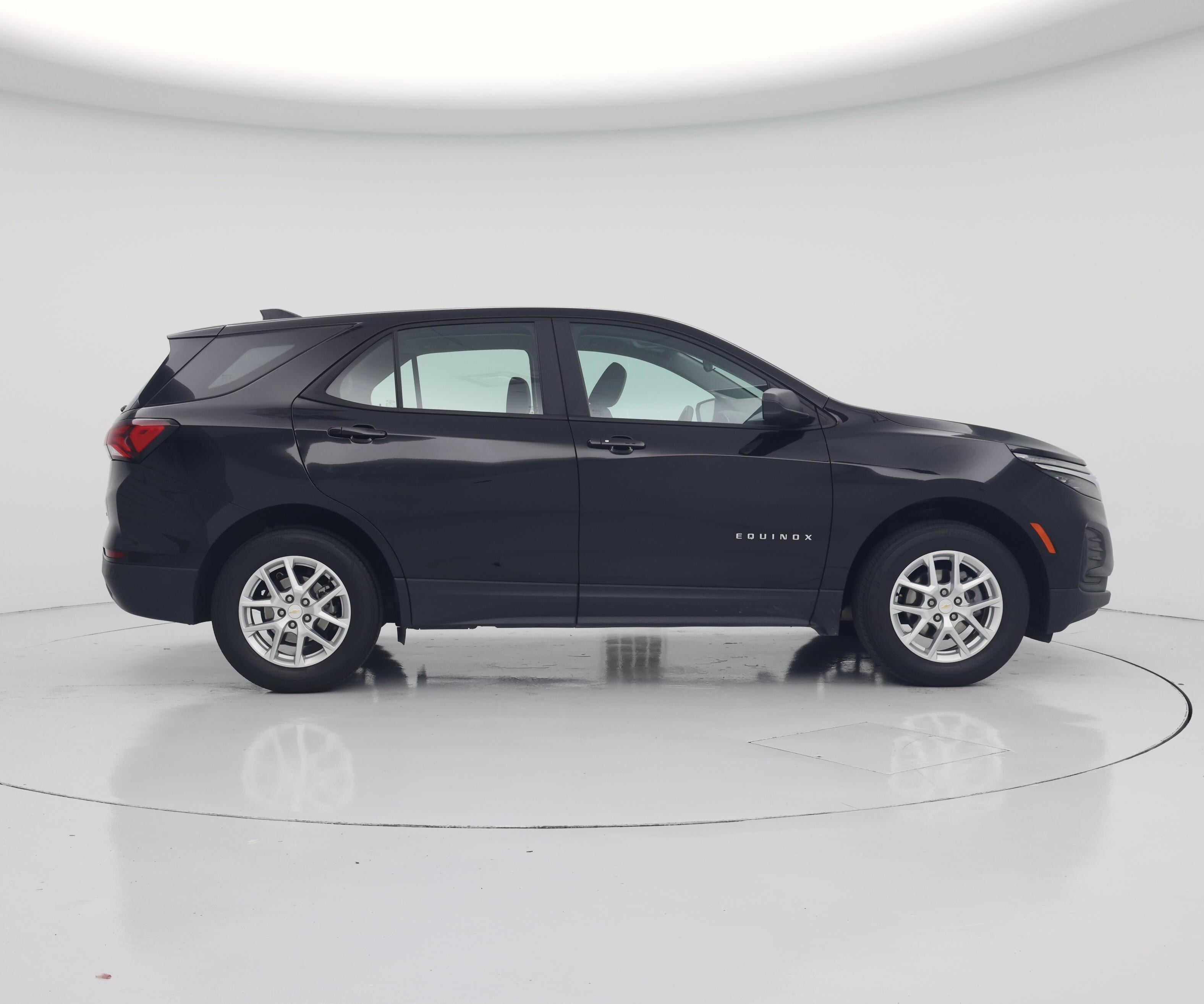 Thumbnail: 2023 Chevrolet Equinox - 7
