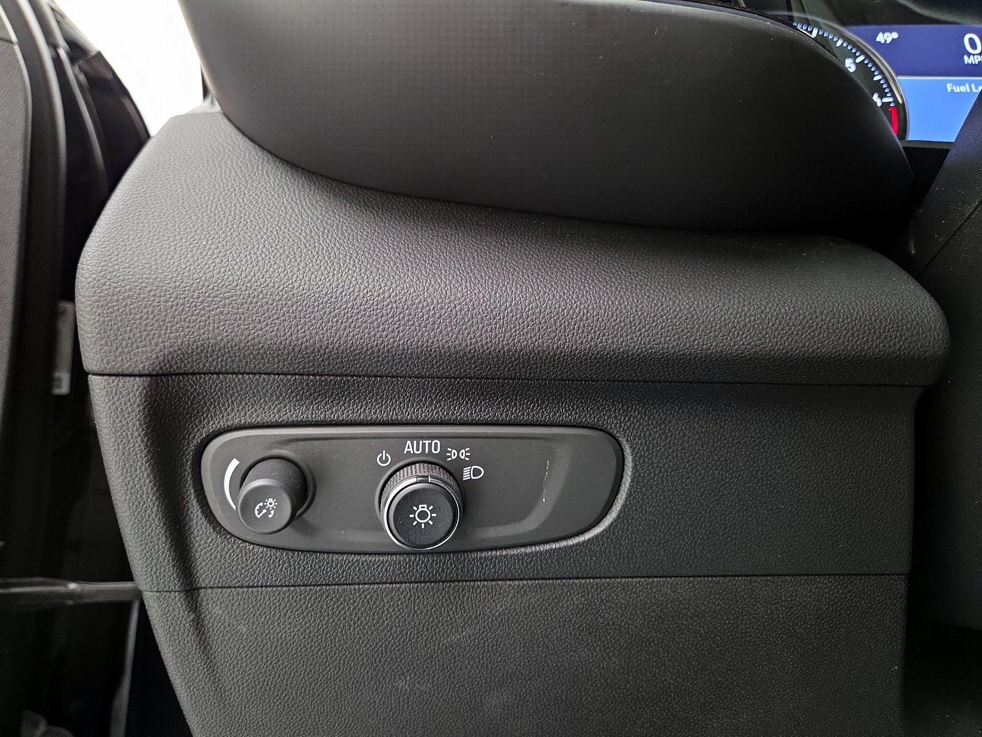 Thumbnail: 2023 Buick Envision - 13