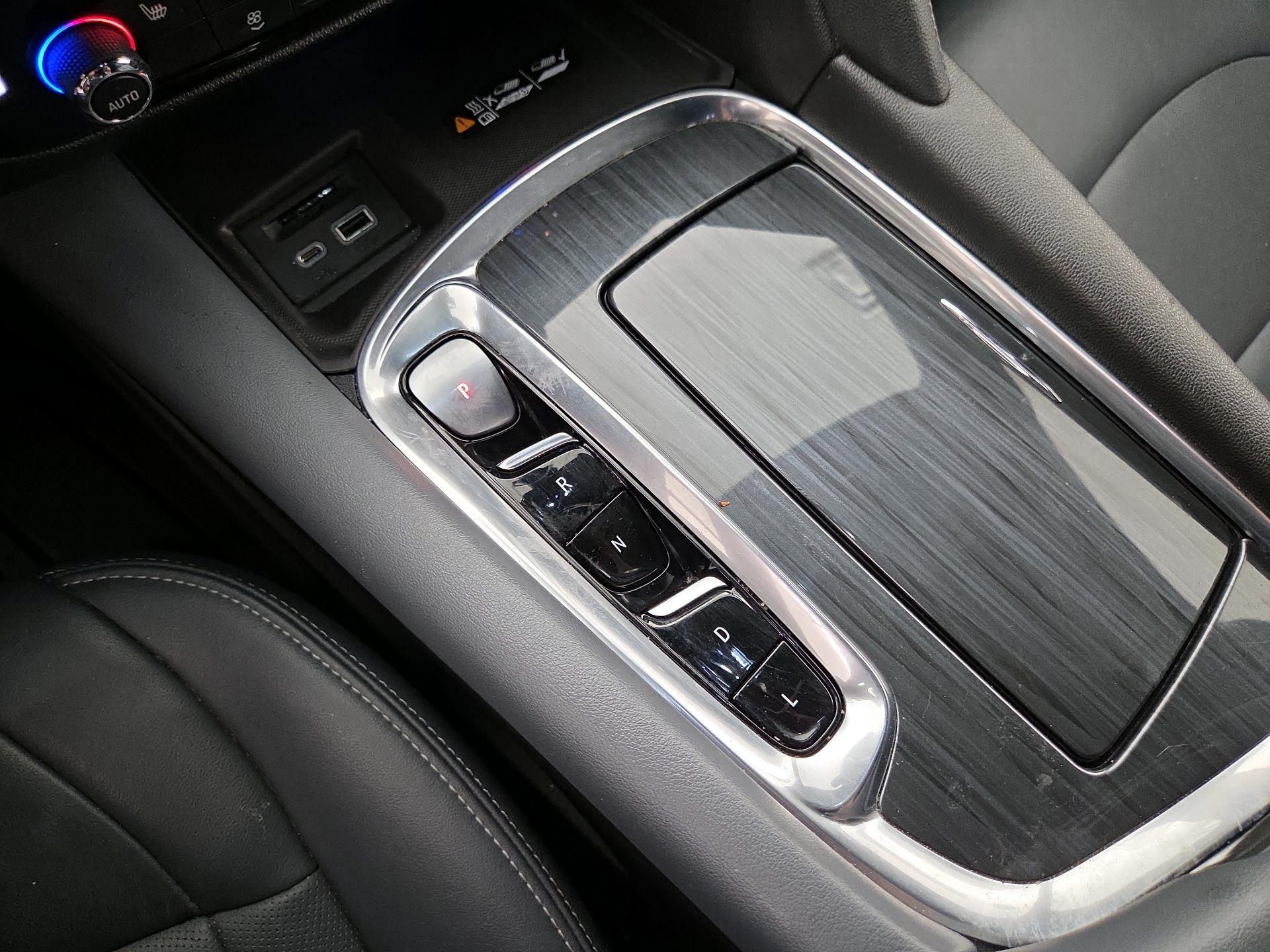 Thumbnail: 2022 Buick Enclave - 16