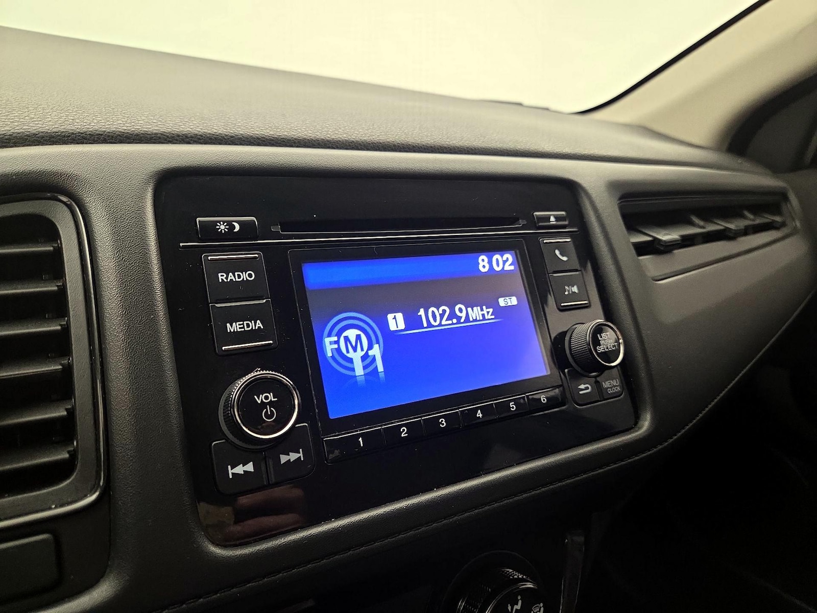 2022 Honda HR-V LX - Photo 16