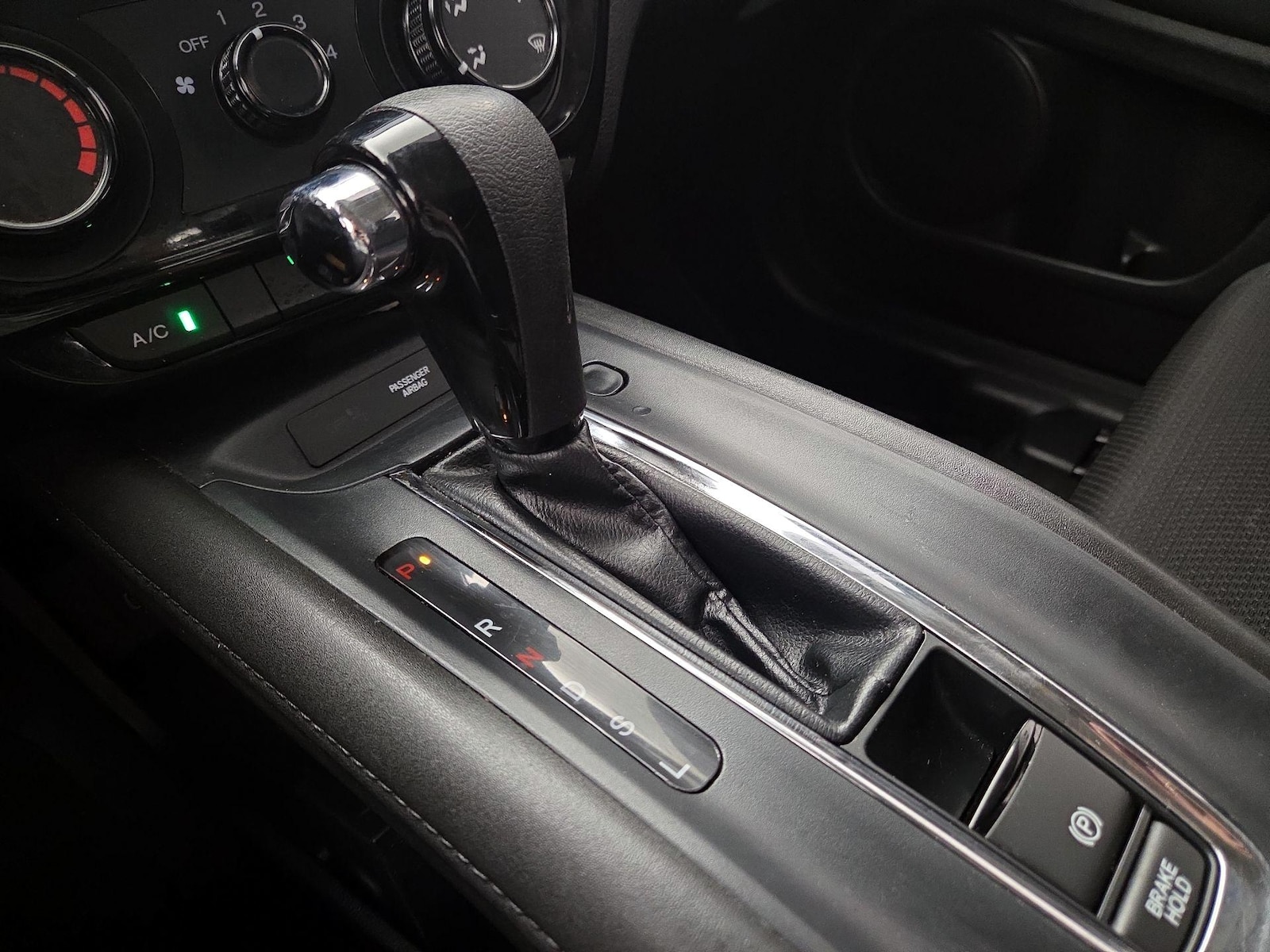 2022 Honda HR-V LX - Photo 18