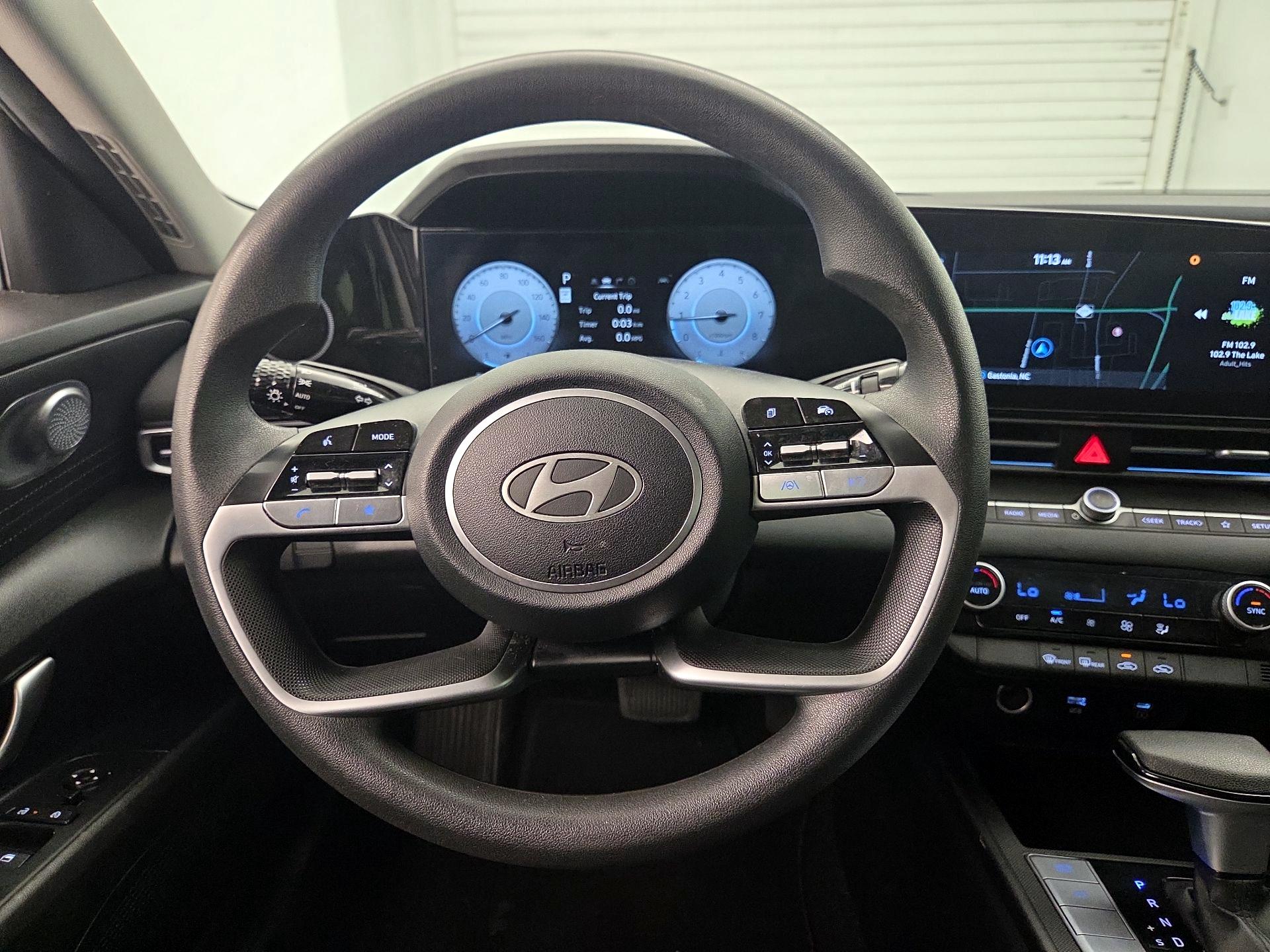 Thumbnail: 2024 Hyundai Elantra - 10