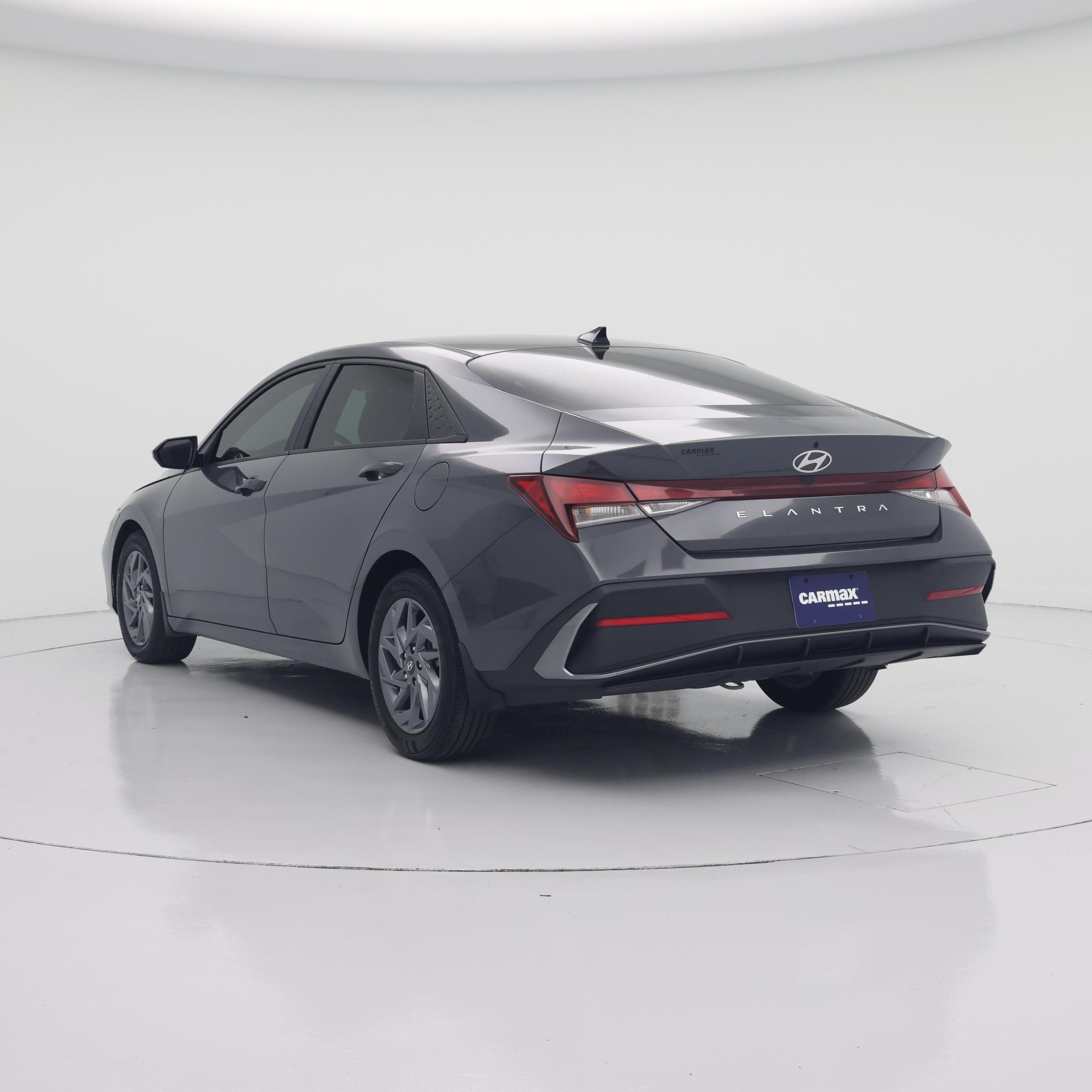 Thumbnail: 2024 Hyundai Elantra - 2