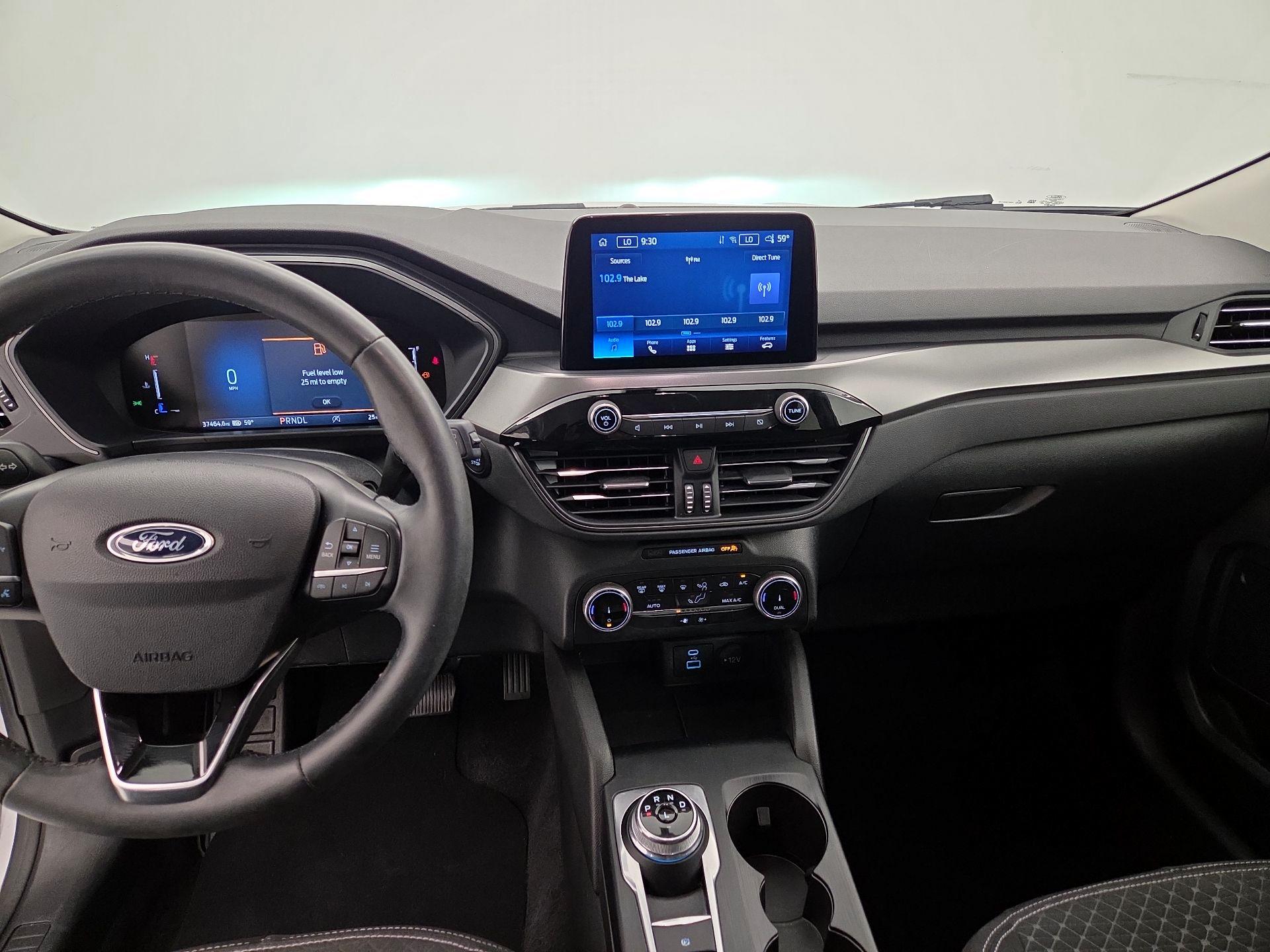 Thumbnail: 2023 Ford Escape - 9