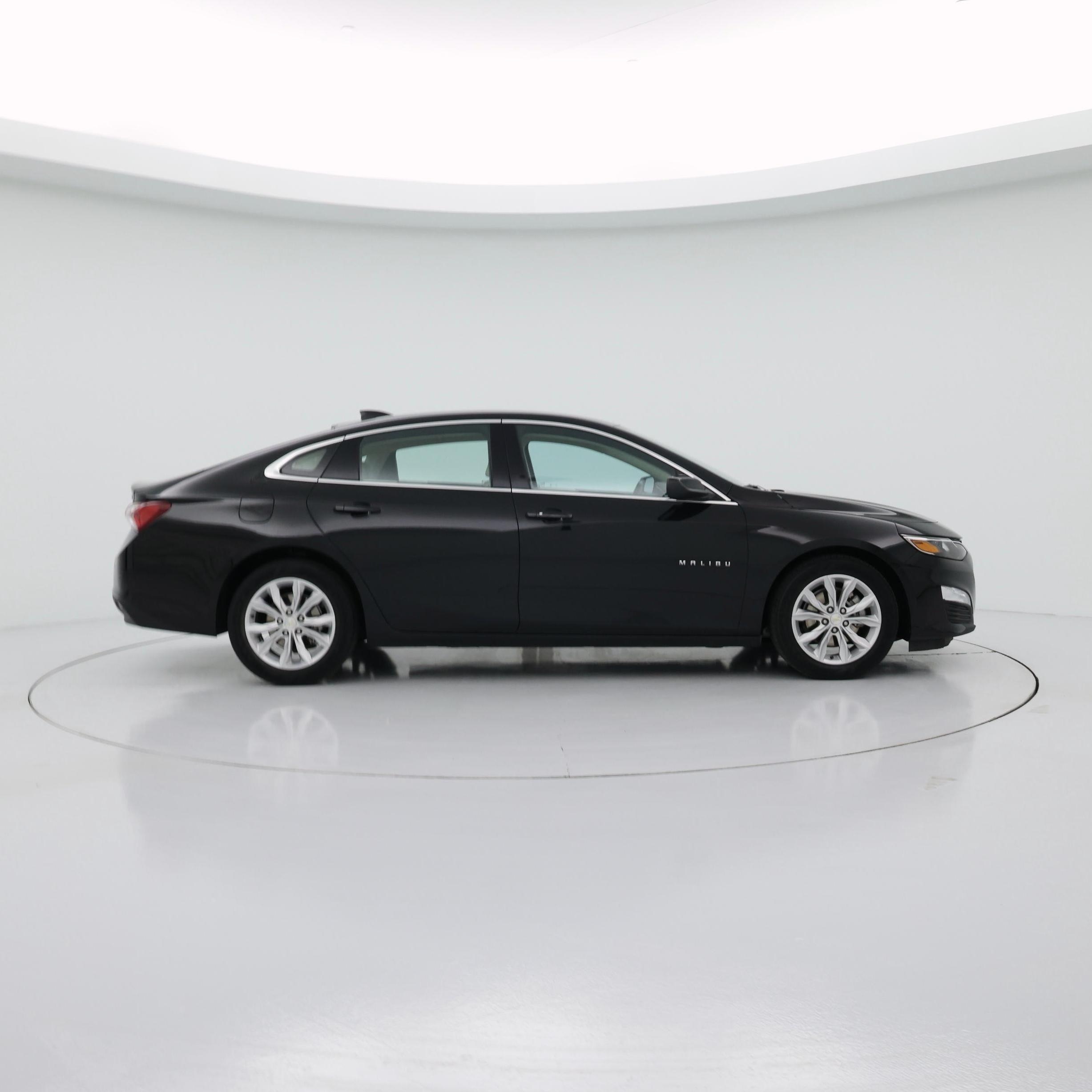 Thumbnail: 2022 Chevrolet Malibu - 7