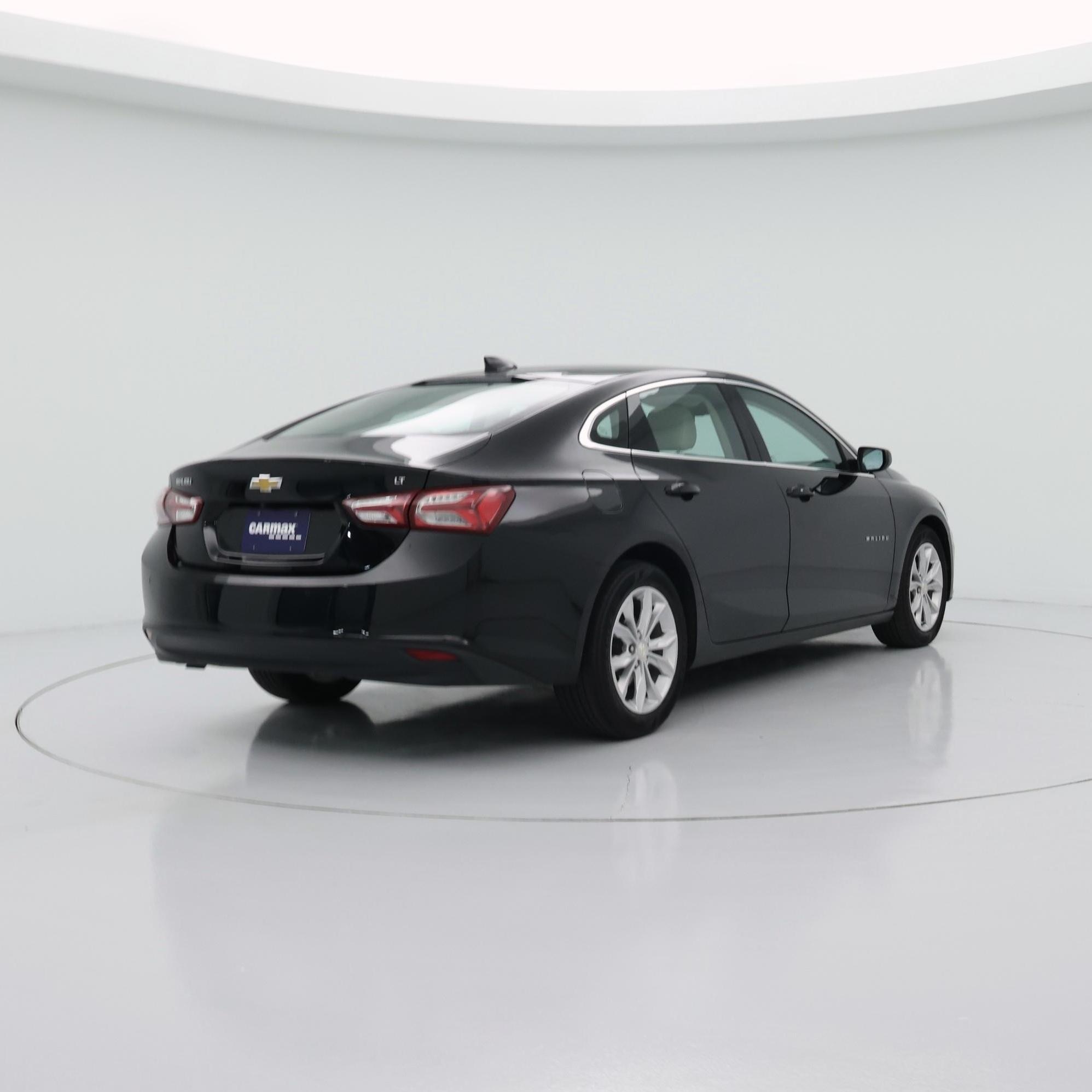Thumbnail: 2022 Chevrolet Malibu - 8