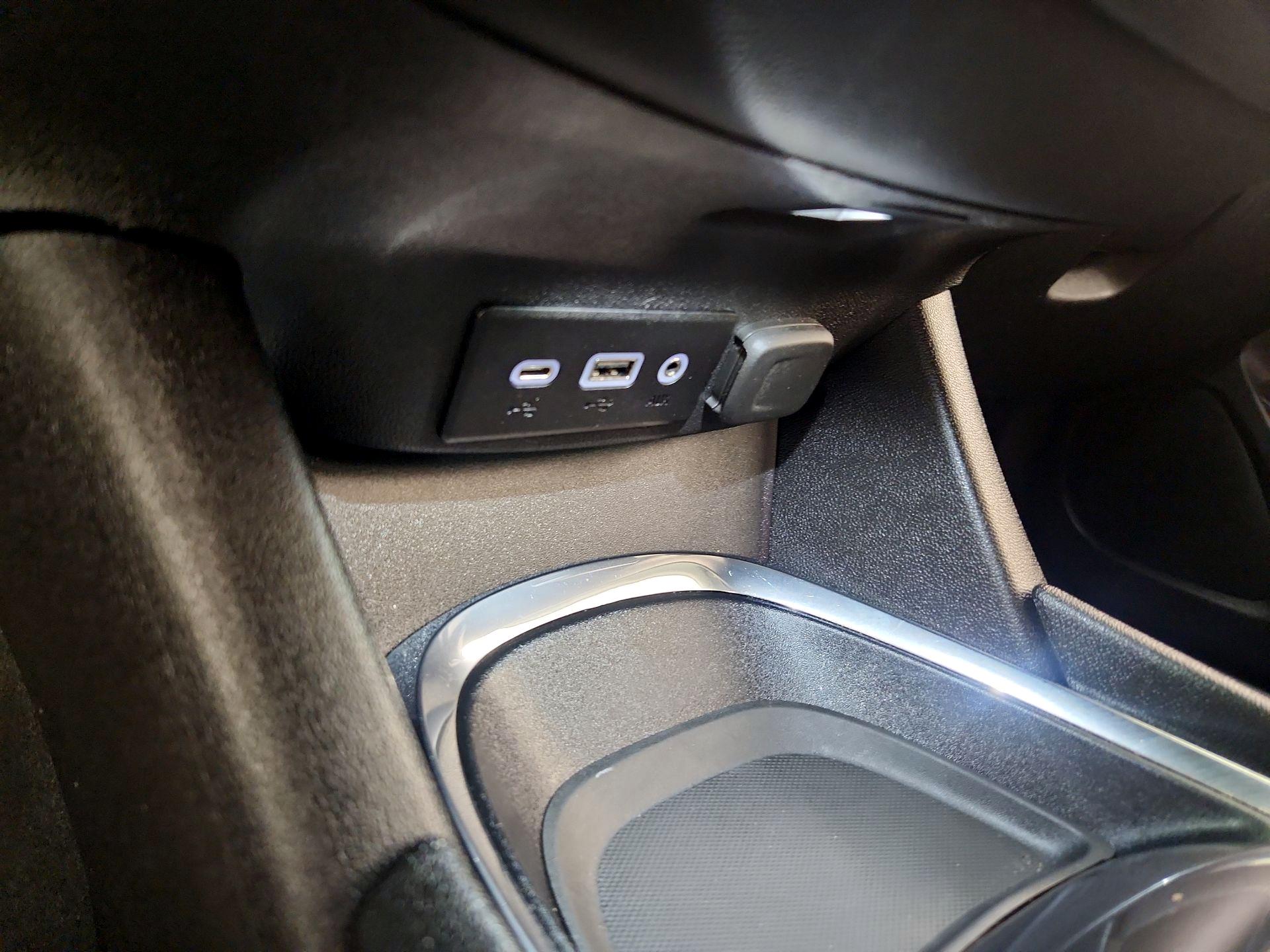 Thumbnail: 2023 Chevrolet Malibu - 18