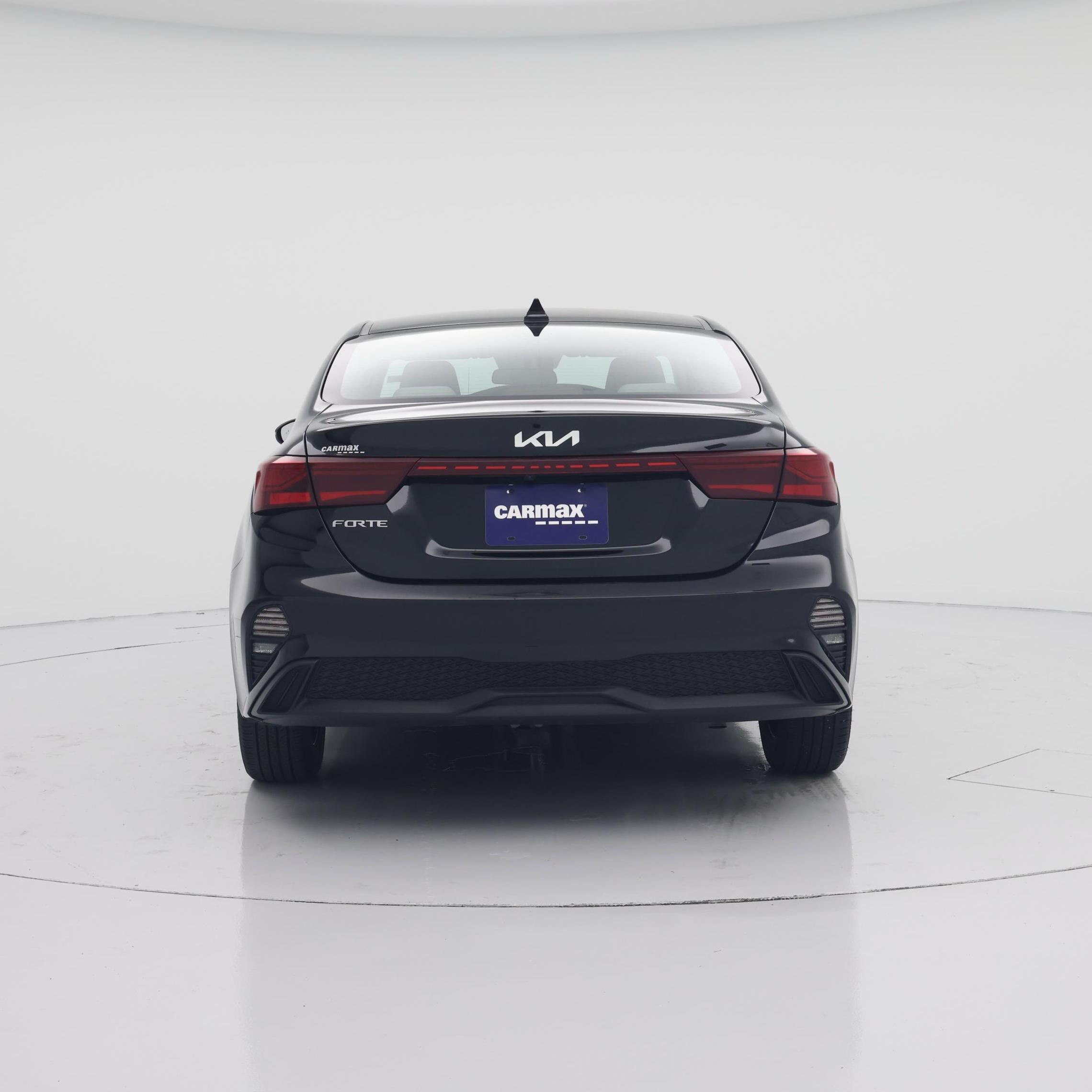 Thumbnail: 2023 Kia Forte - 6
