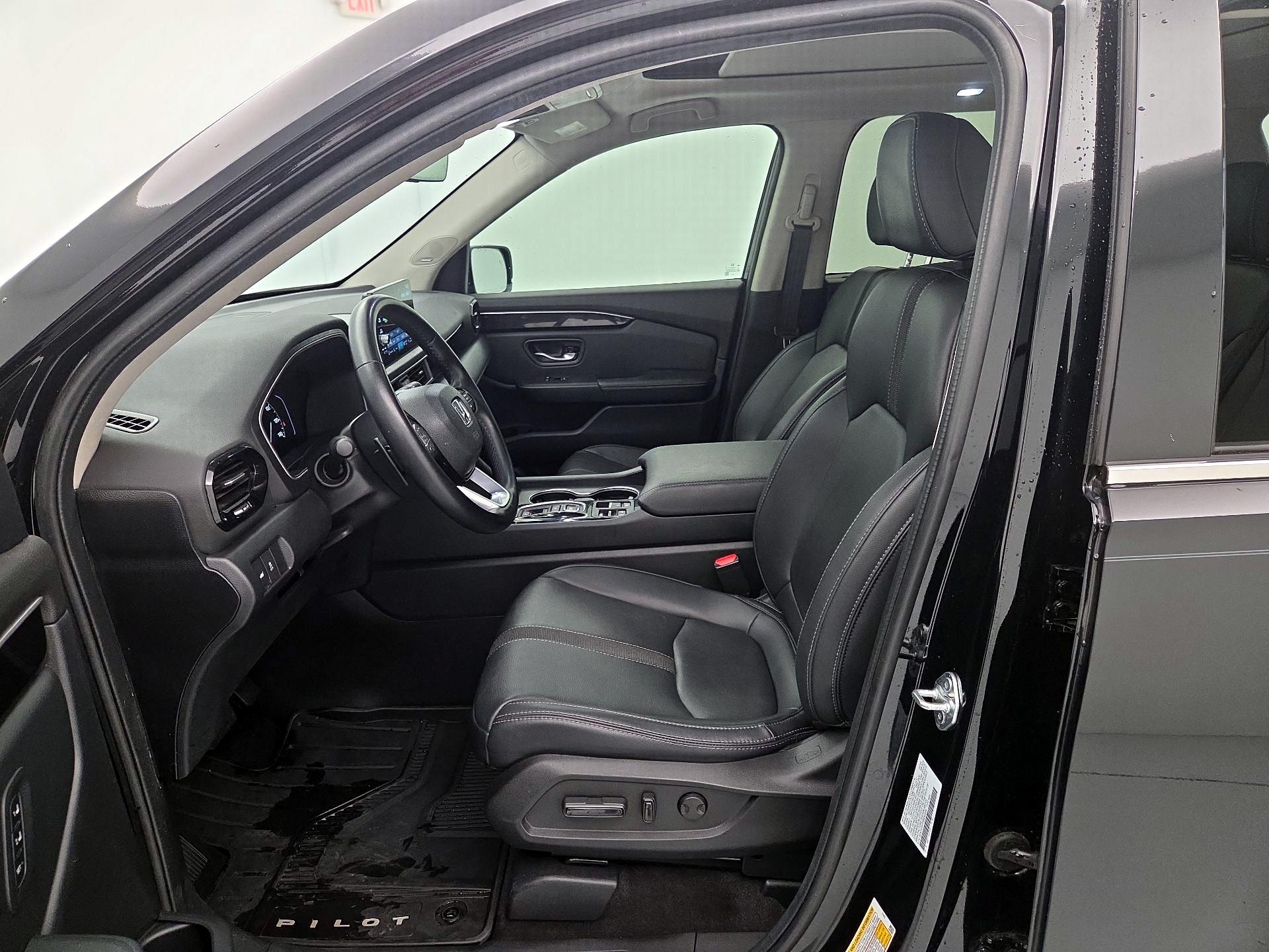 Thumbnail: 2024 Honda Pilot - 11