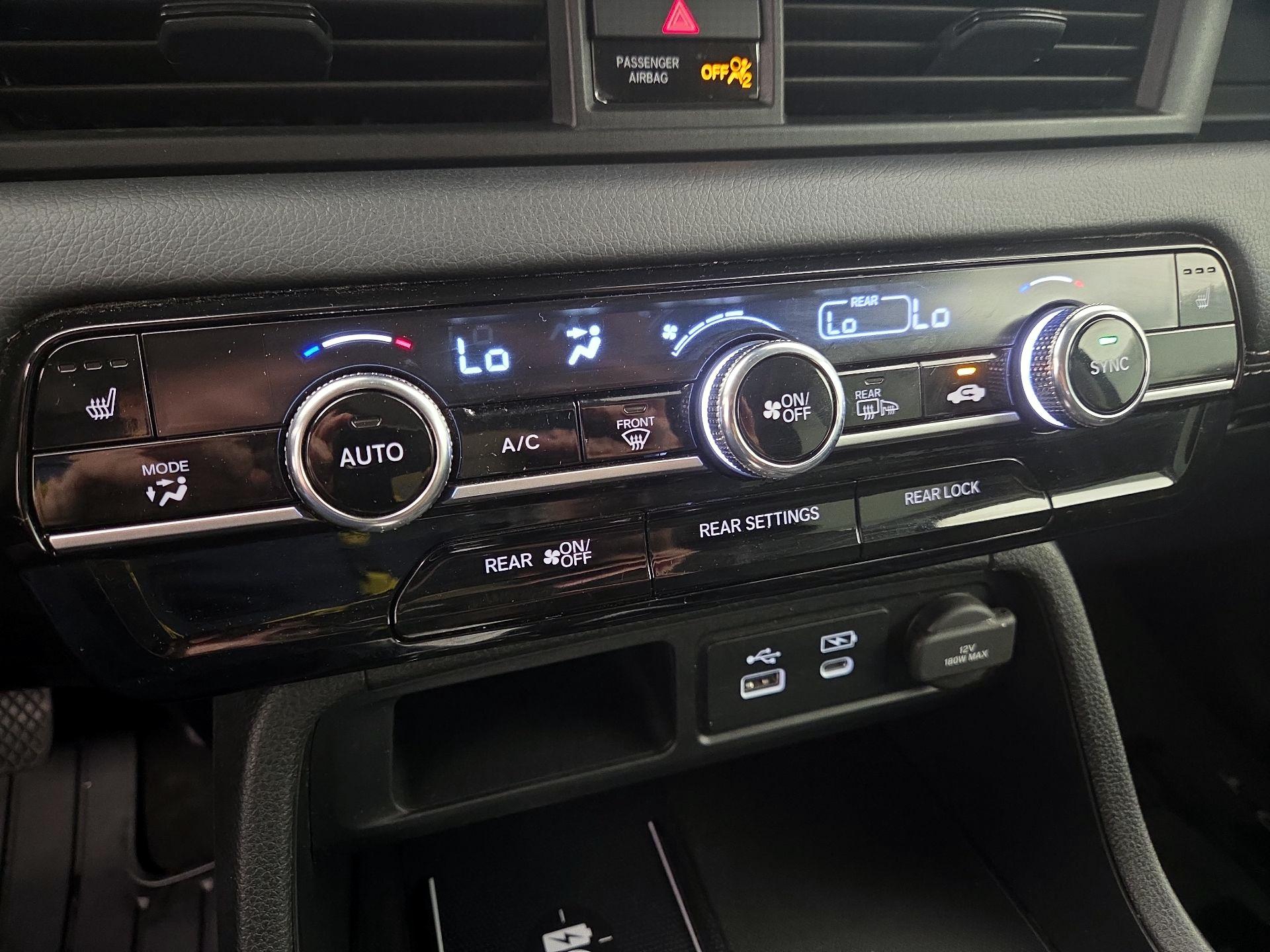 Thumbnail: 2024 Honda Pilot - 17