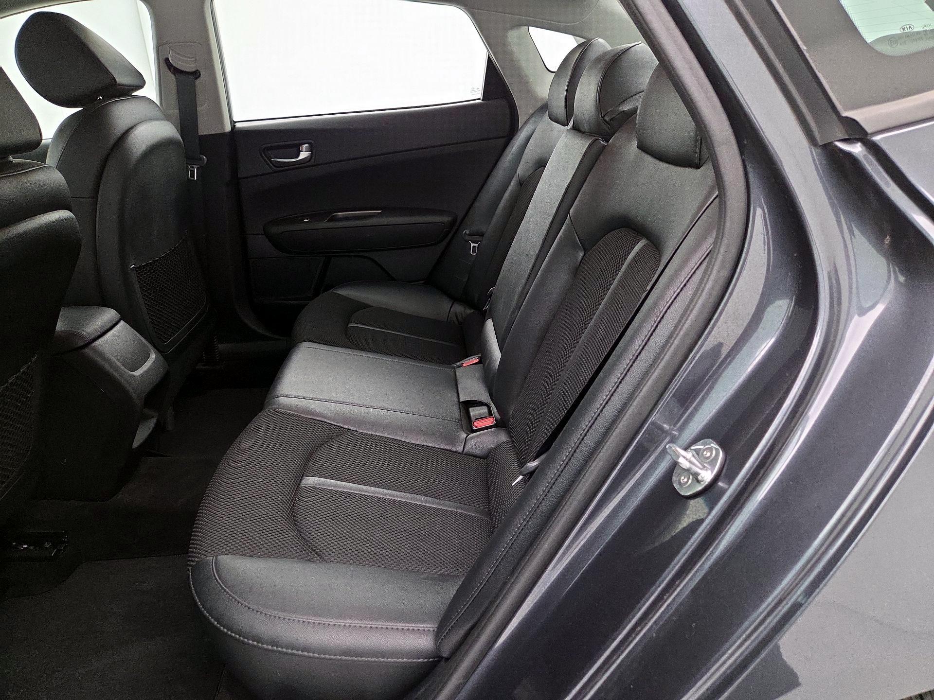 Thumbnail: 2020 Kia Optima - 19