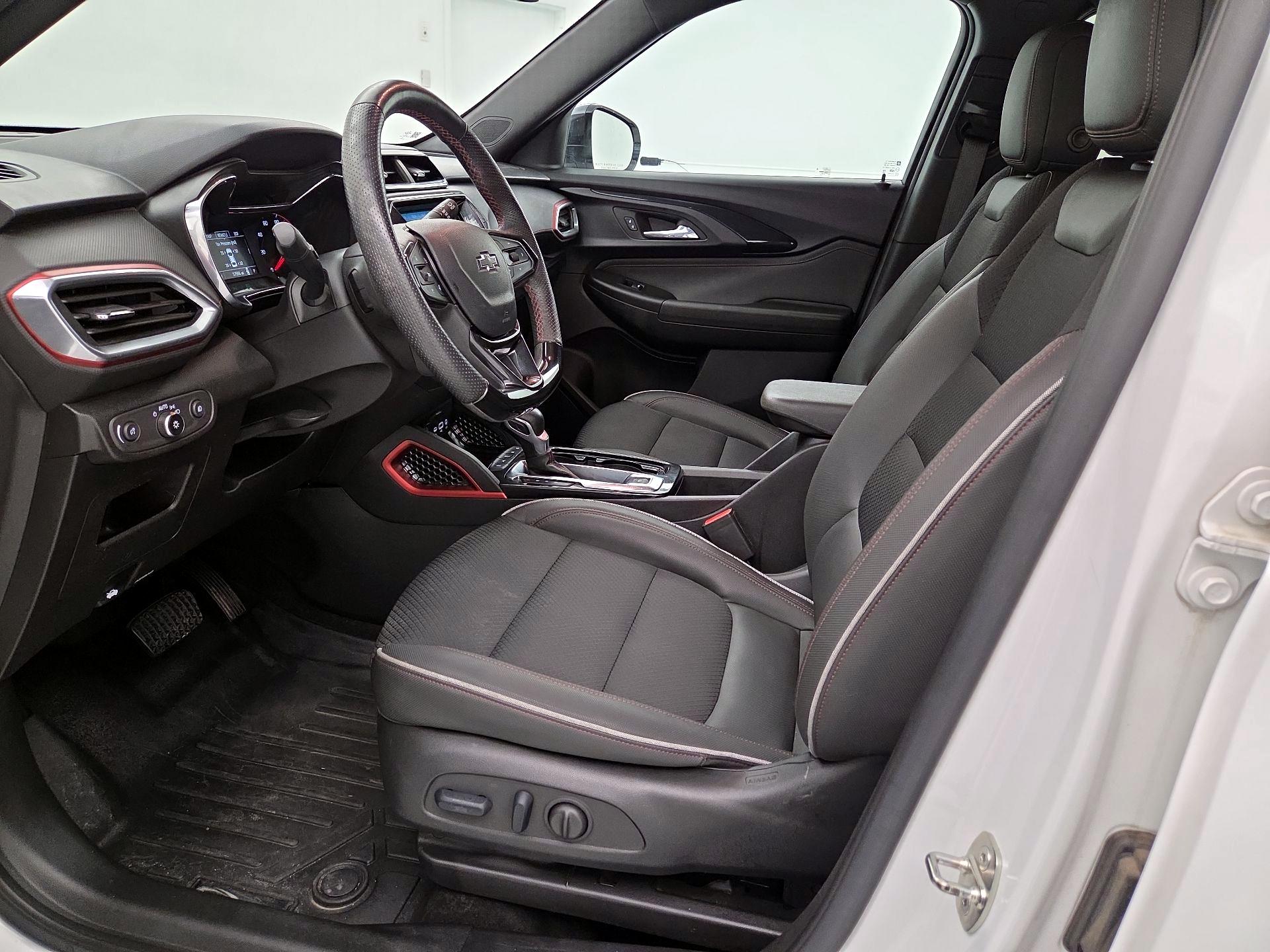 Thumbnail: 2023 Chevrolet TrailBlazer - 11