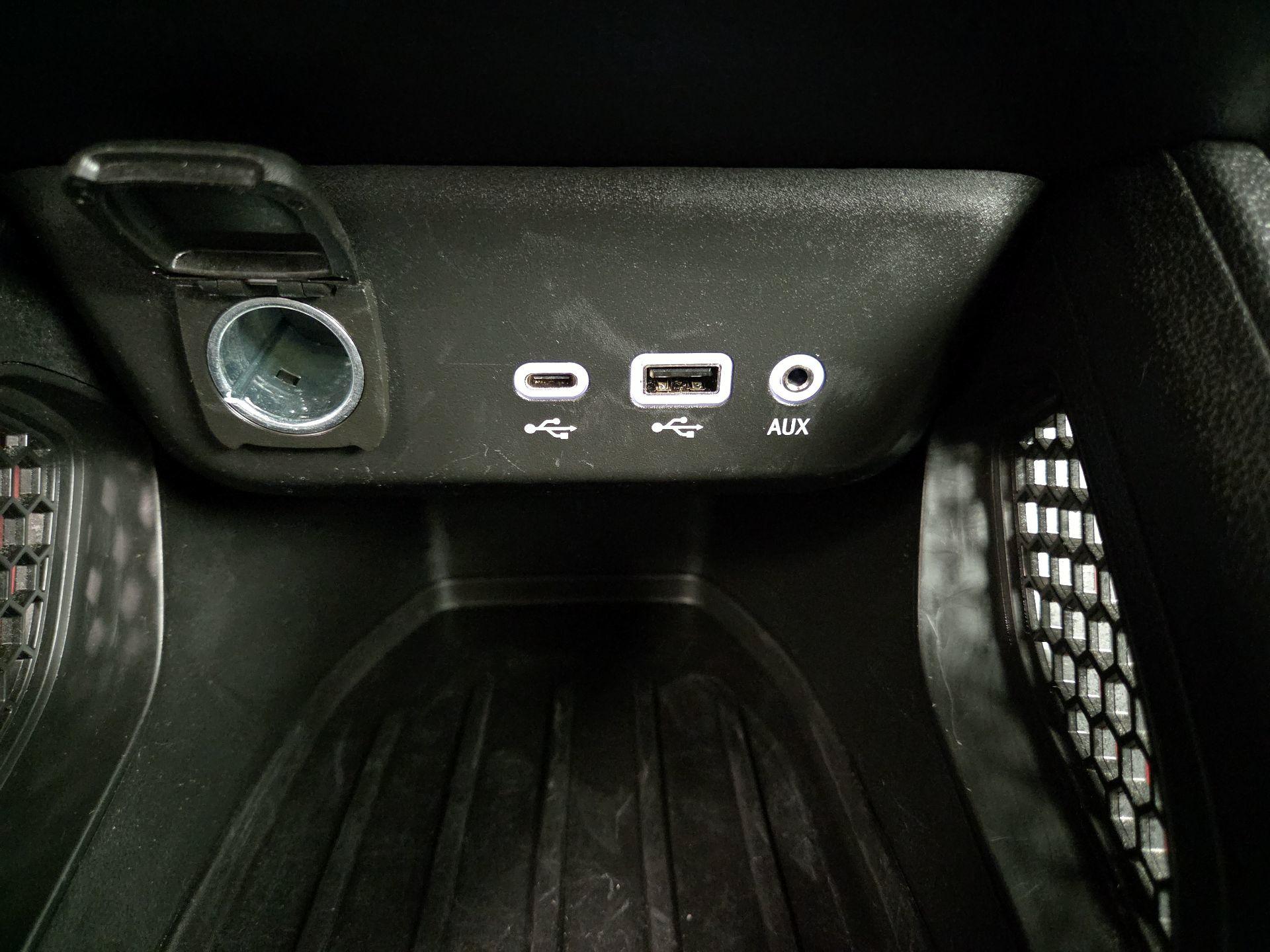 Thumbnail: 2023 Chevrolet TrailBlazer - 18