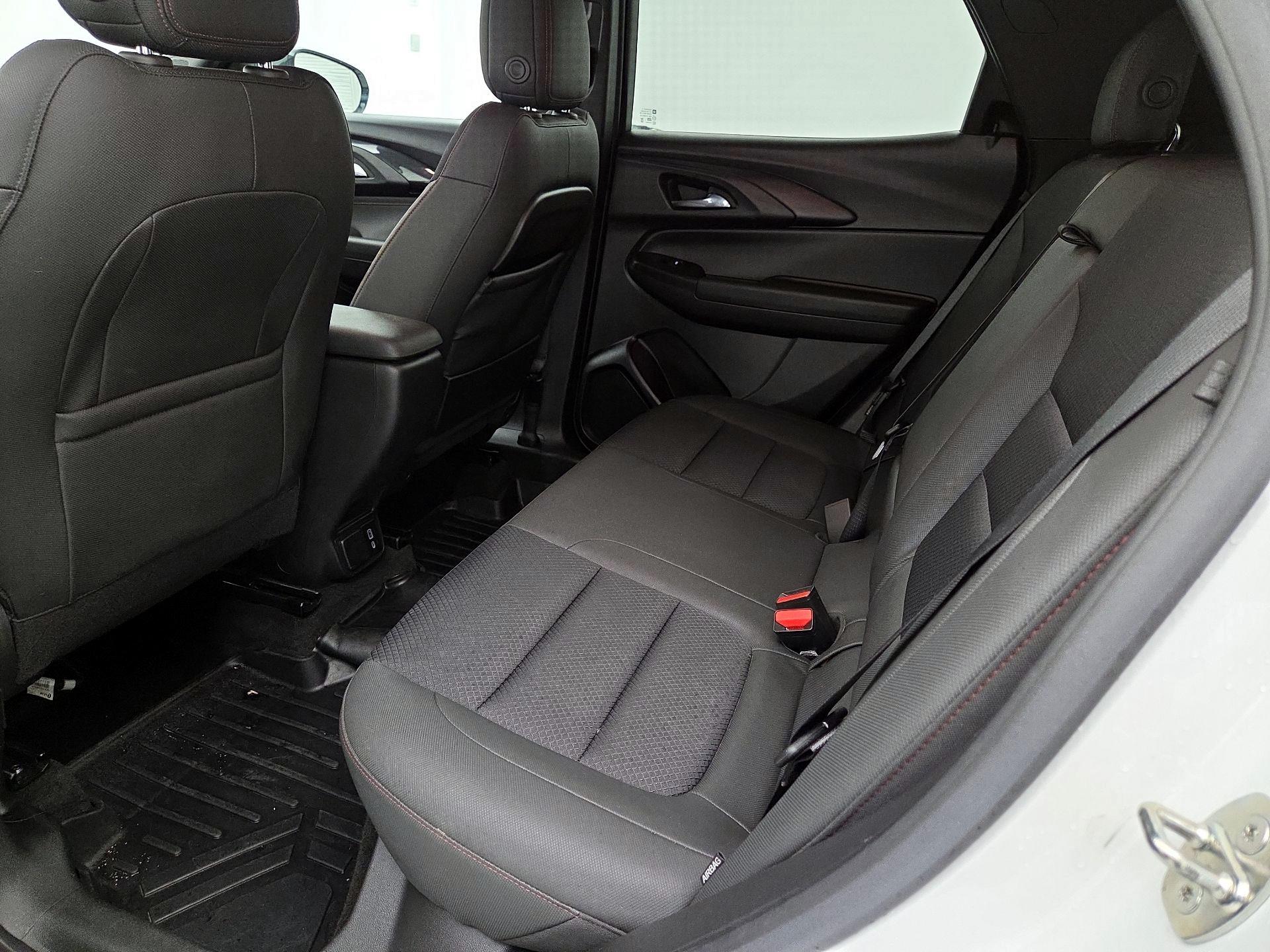 Thumbnail: 2023 Chevrolet TrailBlazer - 19