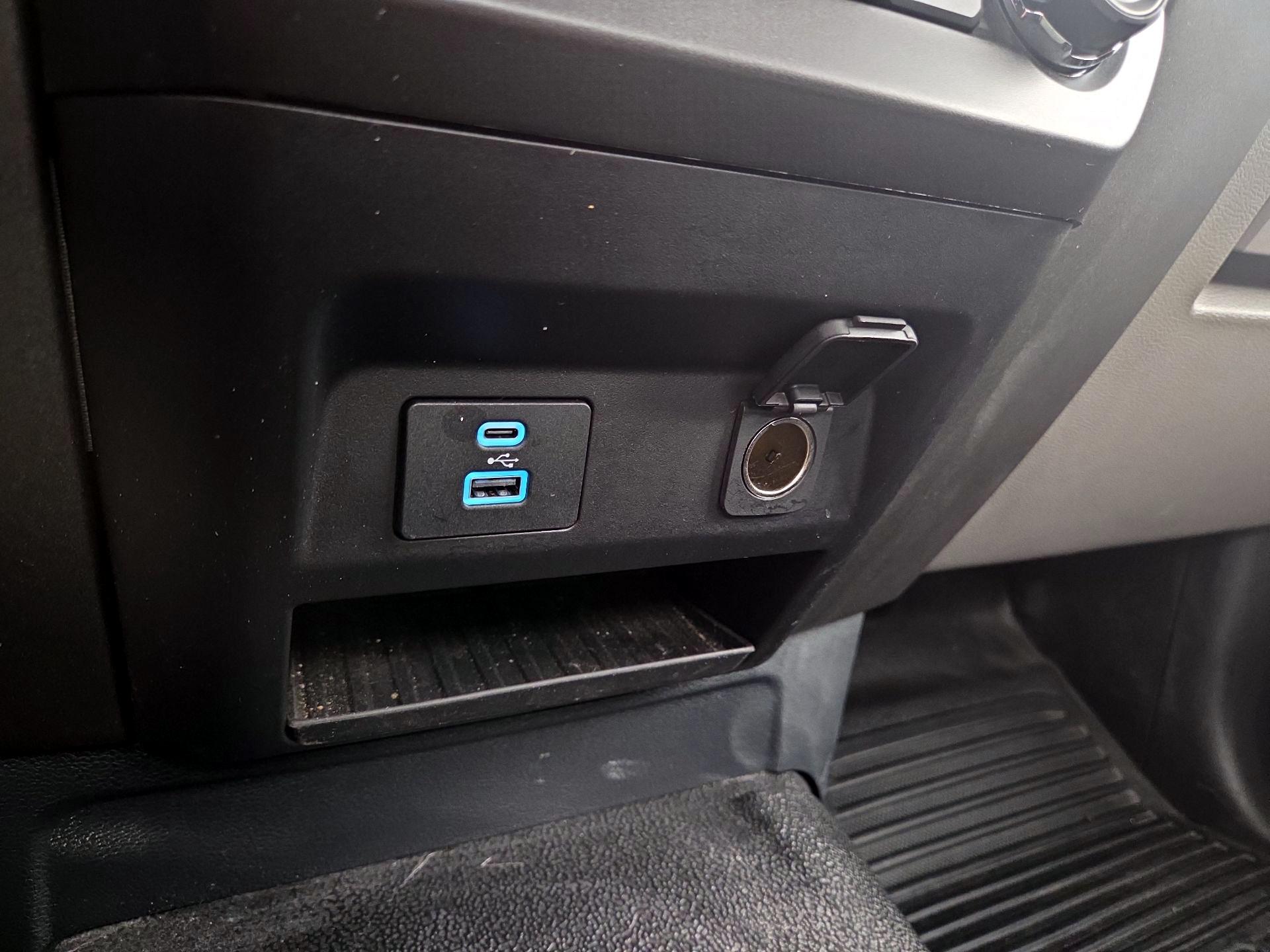 Thumbnail: 2022 Ford F-250 - 18