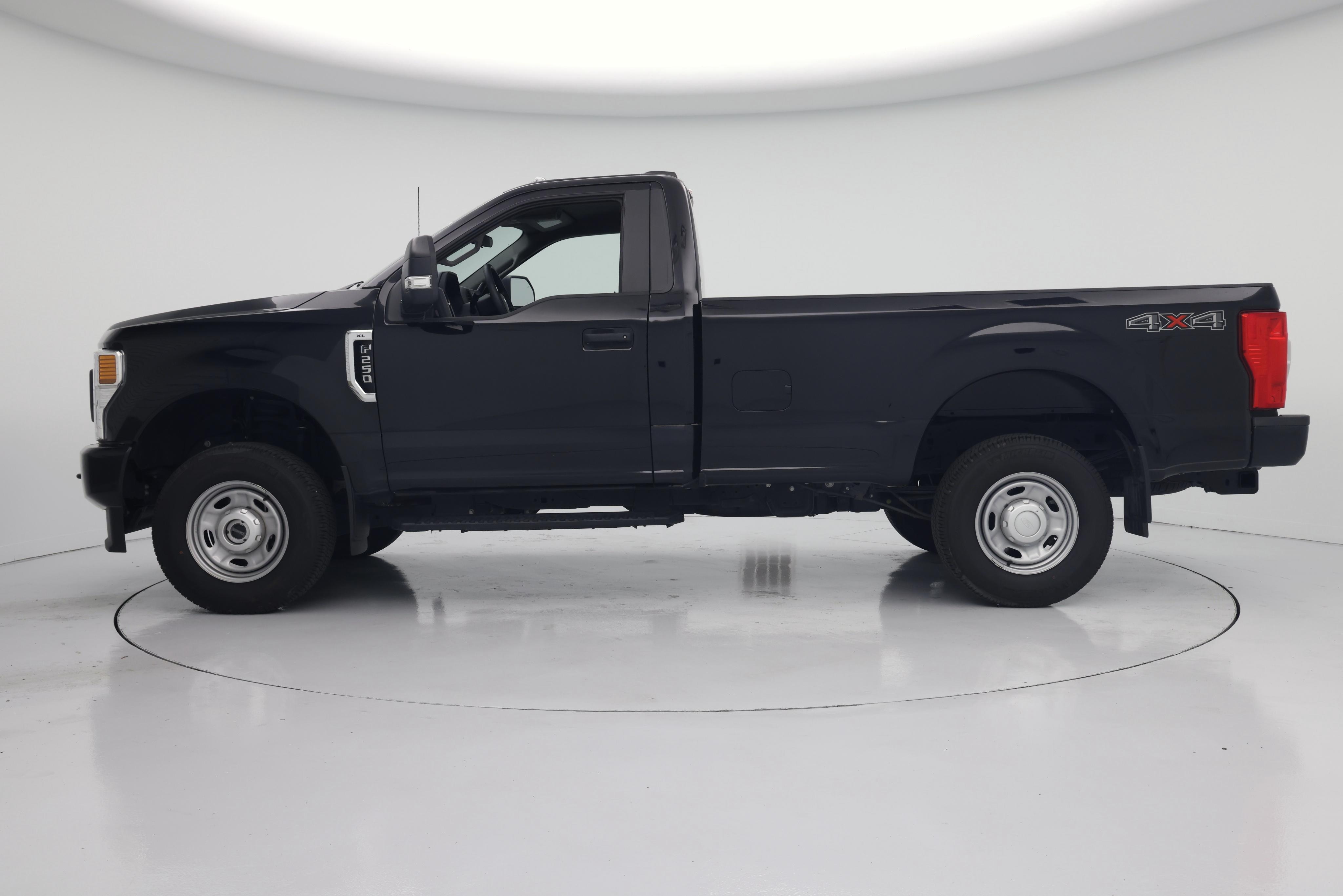 Thumbnail: 2022 Ford F-250 - 3