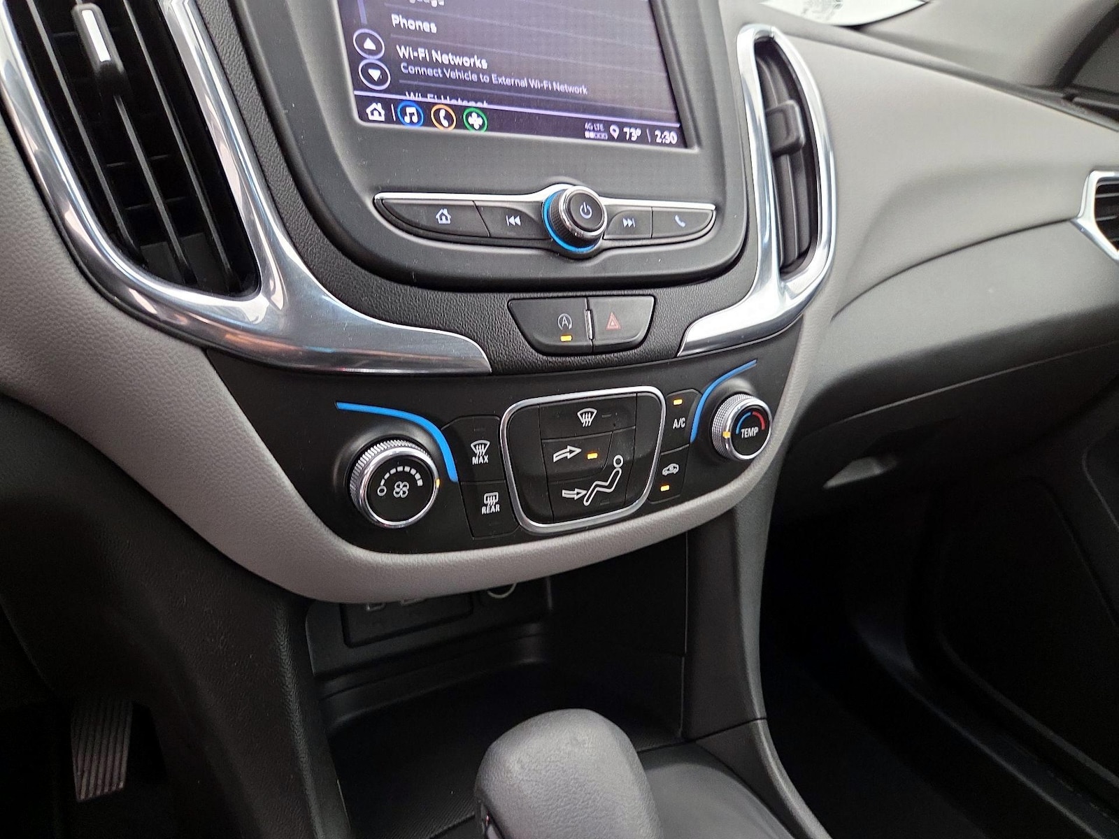 2023 Chevrolet Equinox LT - Photo 17