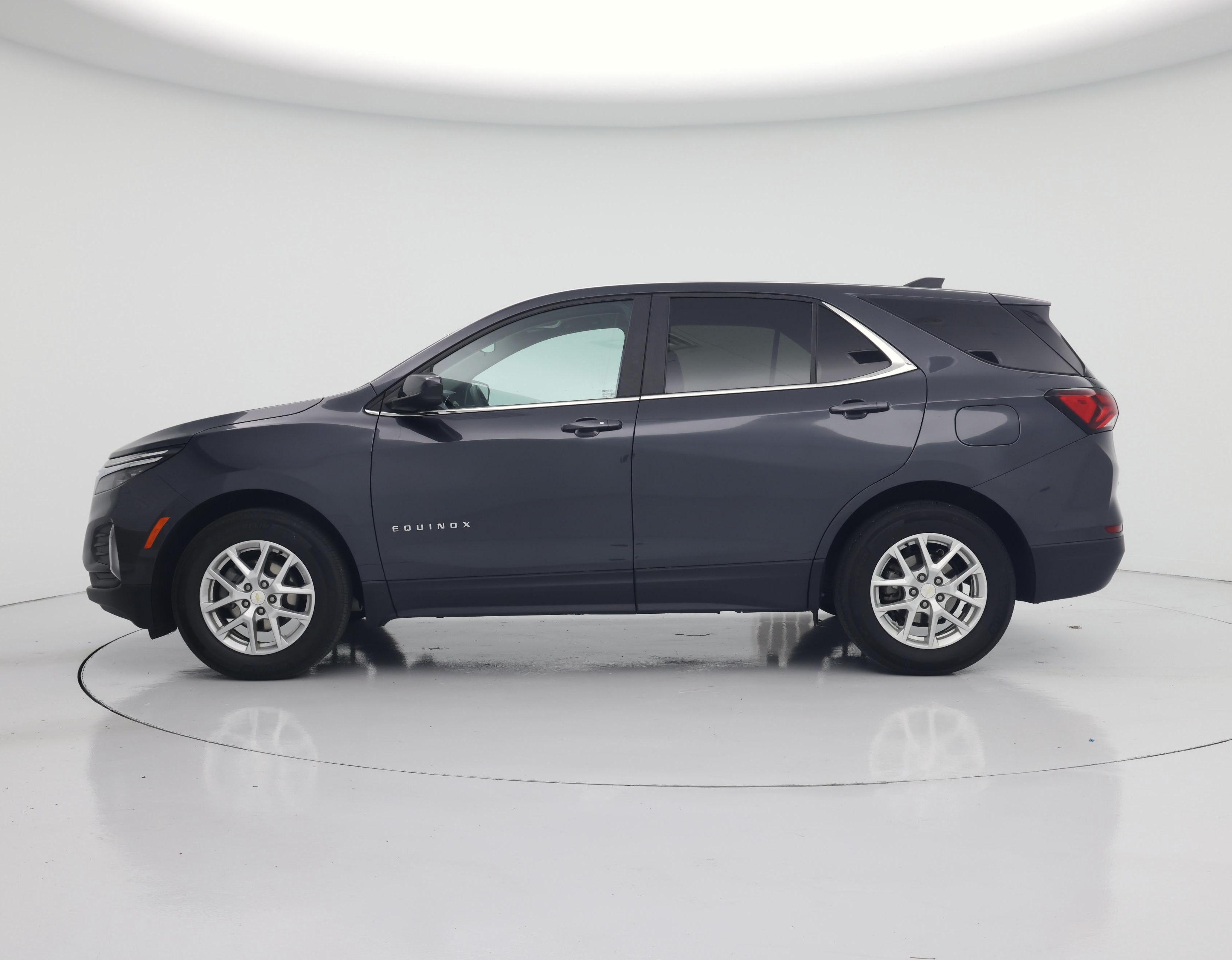 Thumbnail: 2023 Chevrolet Equinox - 3