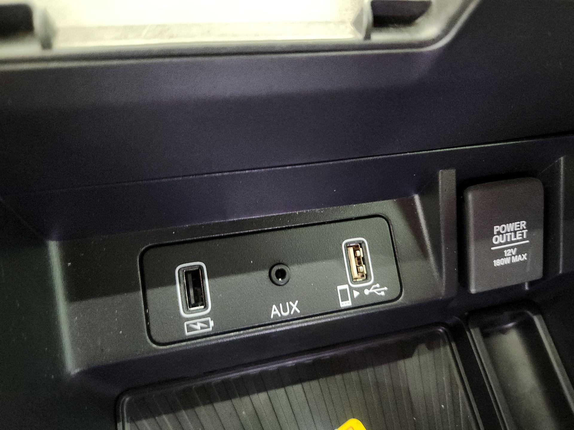 Thumbnail: 2023 Acura TLX - 18