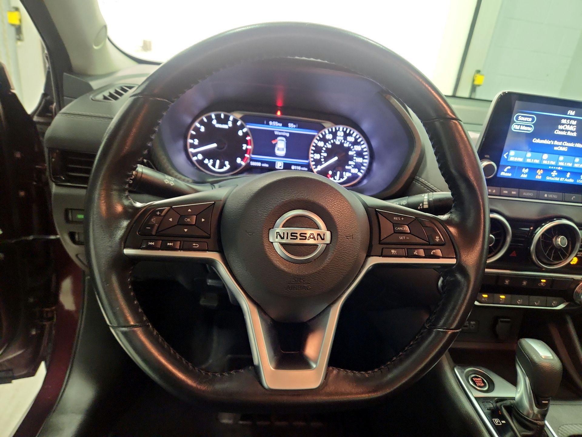 Thumbnail: 2022 Nissan Sentra - 10