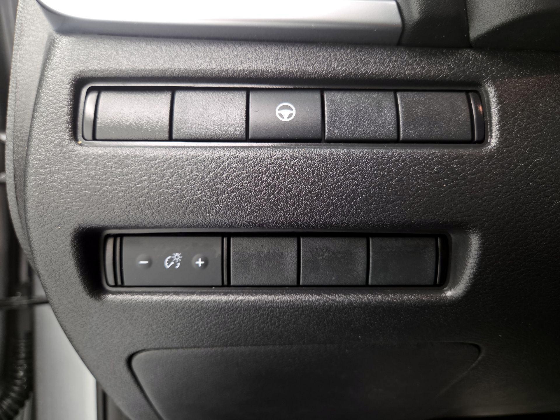 Thumbnail: 2021 Nissan Rogue - 13