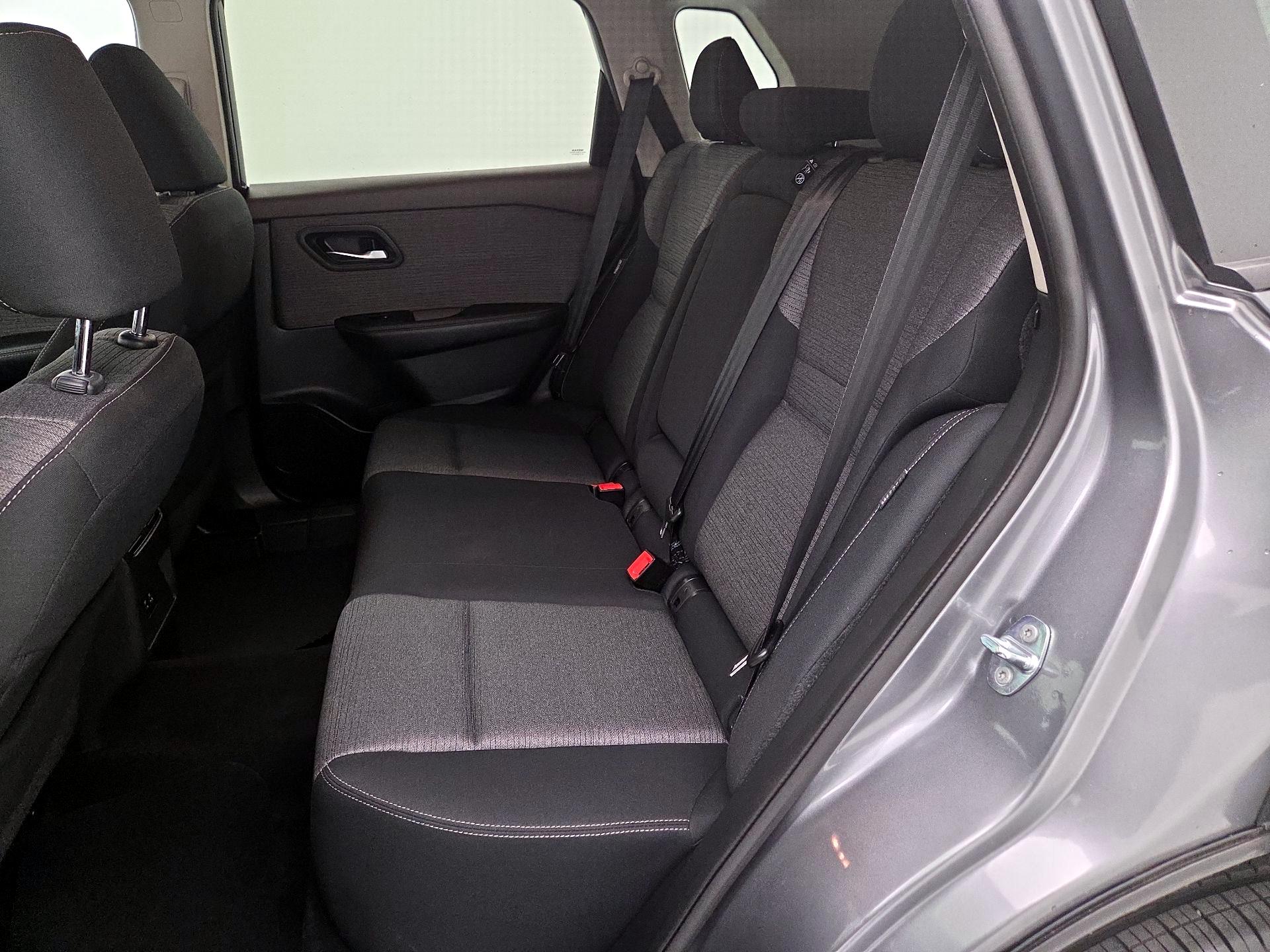 Thumbnail: 2021 Nissan Rogue - 19