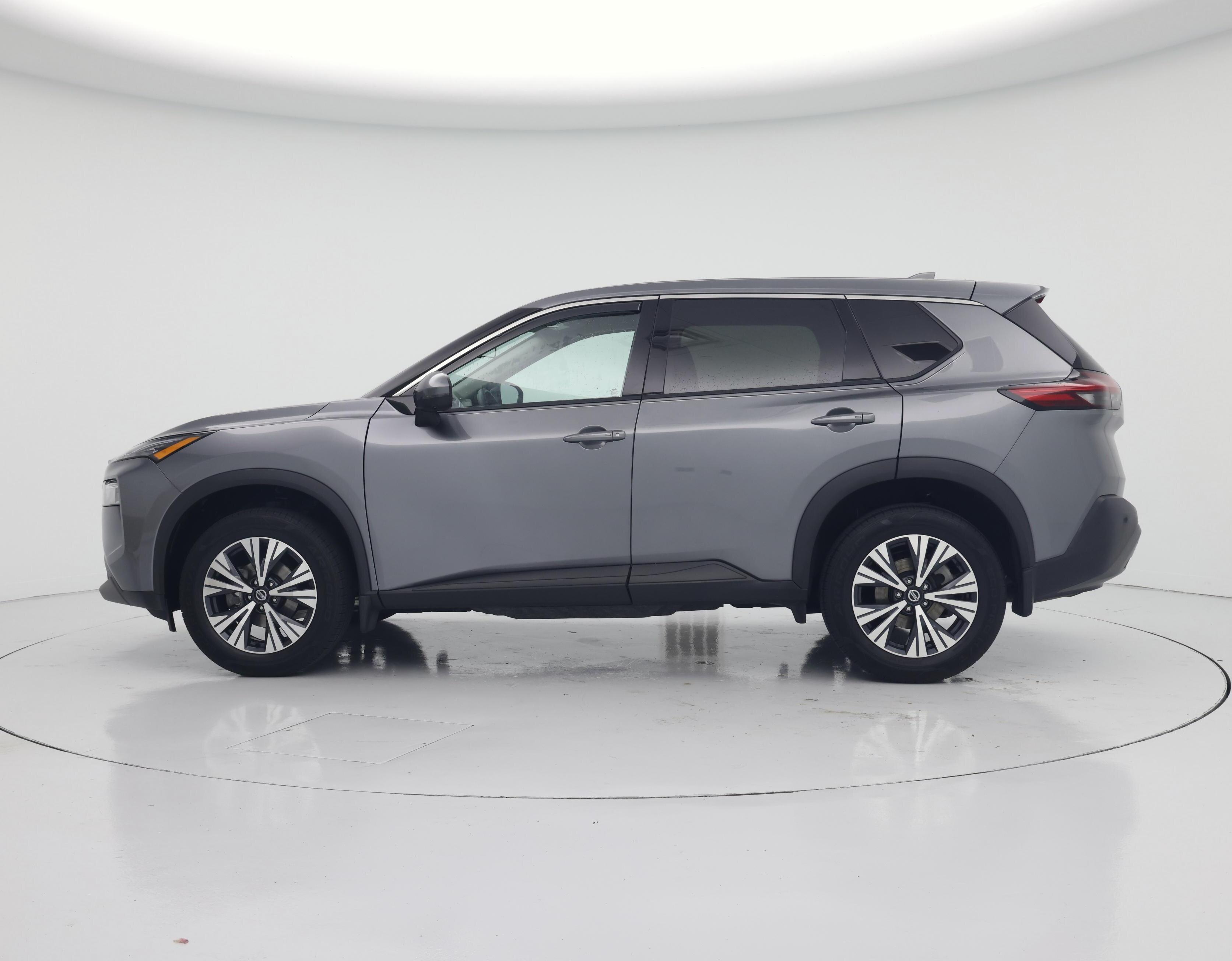 Thumbnail: 2021 Nissan Rogue - 3
