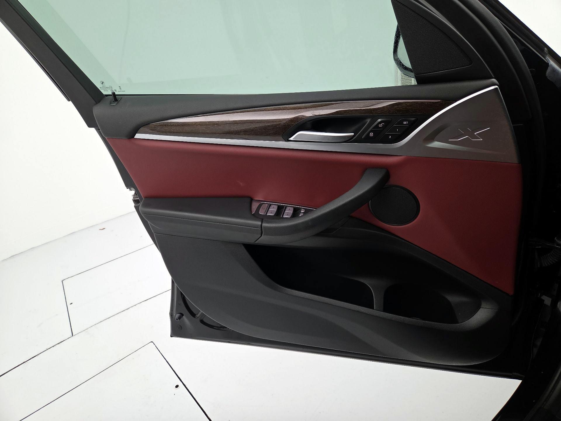 Thumbnail: 2023 BMW X3 - 12