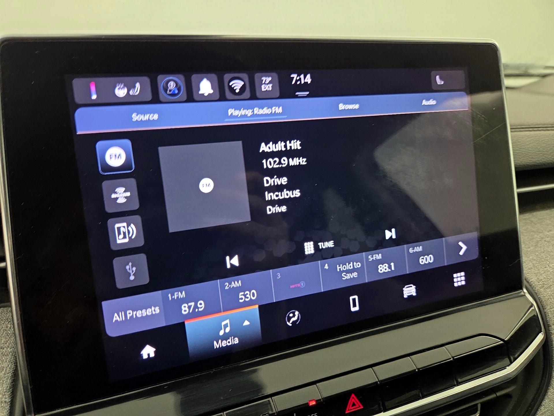 Thumbnail: 2022 Jeep Compass - 15