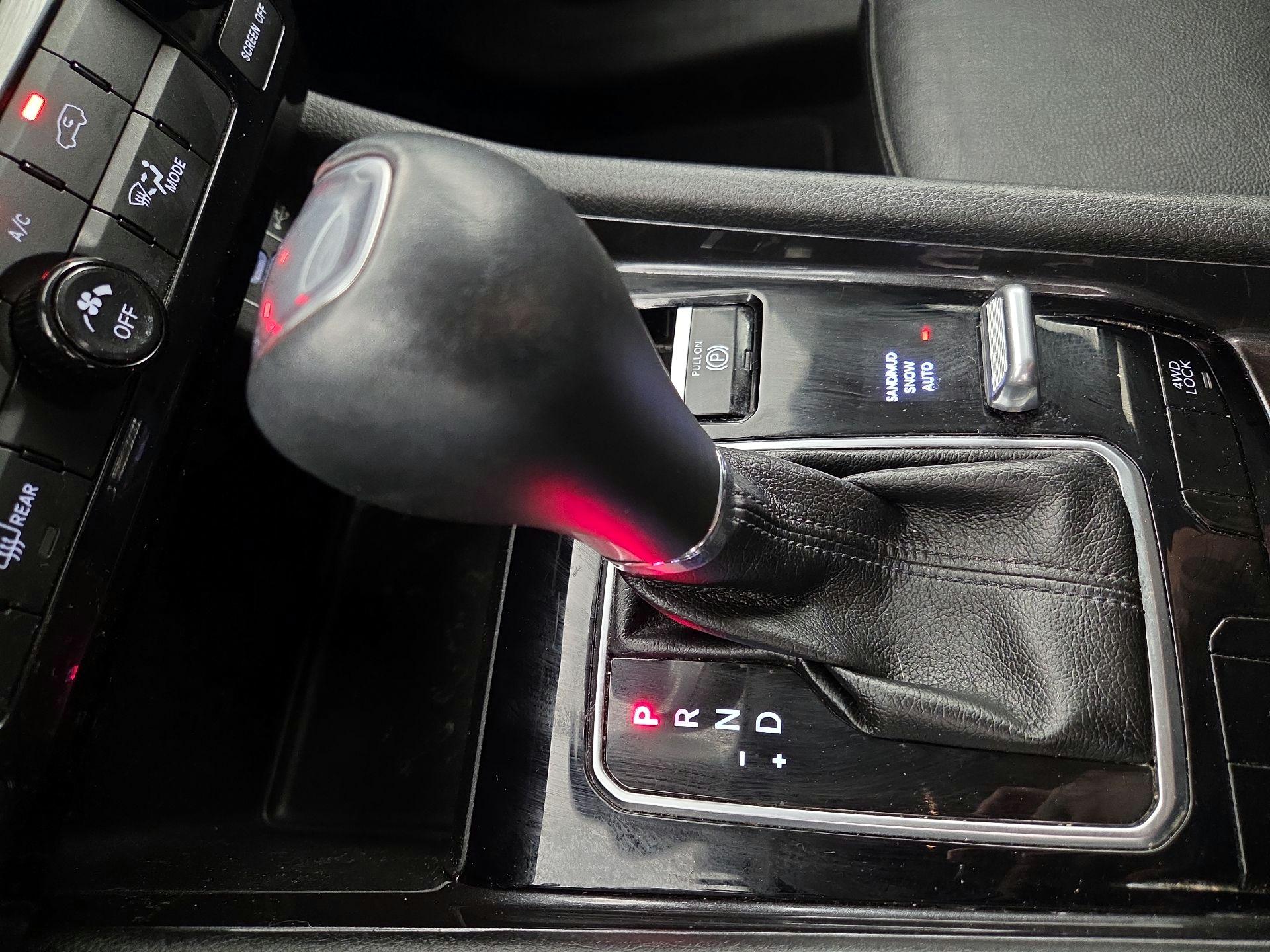 Thumbnail: 2022 Jeep Compass - 17