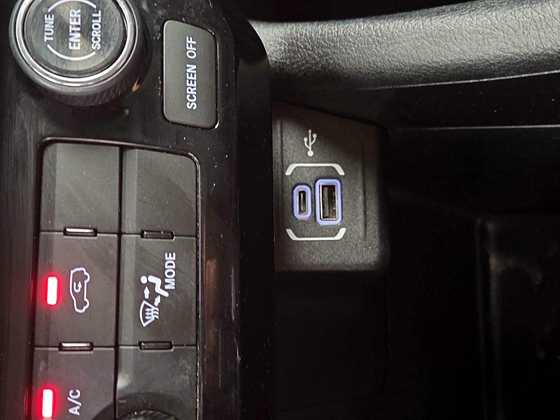 Thumbnail: 2022 Jeep Compass - 18