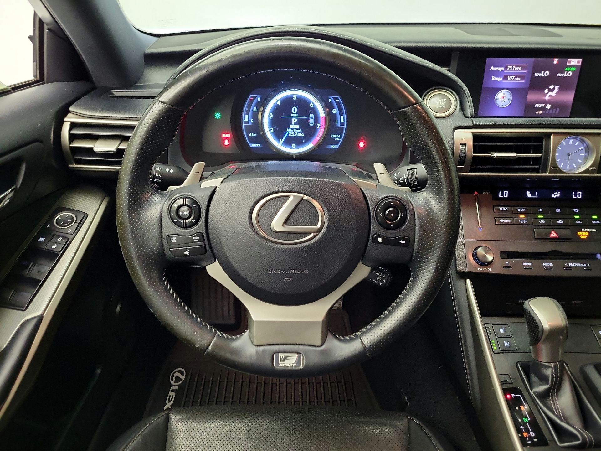Thumbnail: 2015 Lexus IS - 10