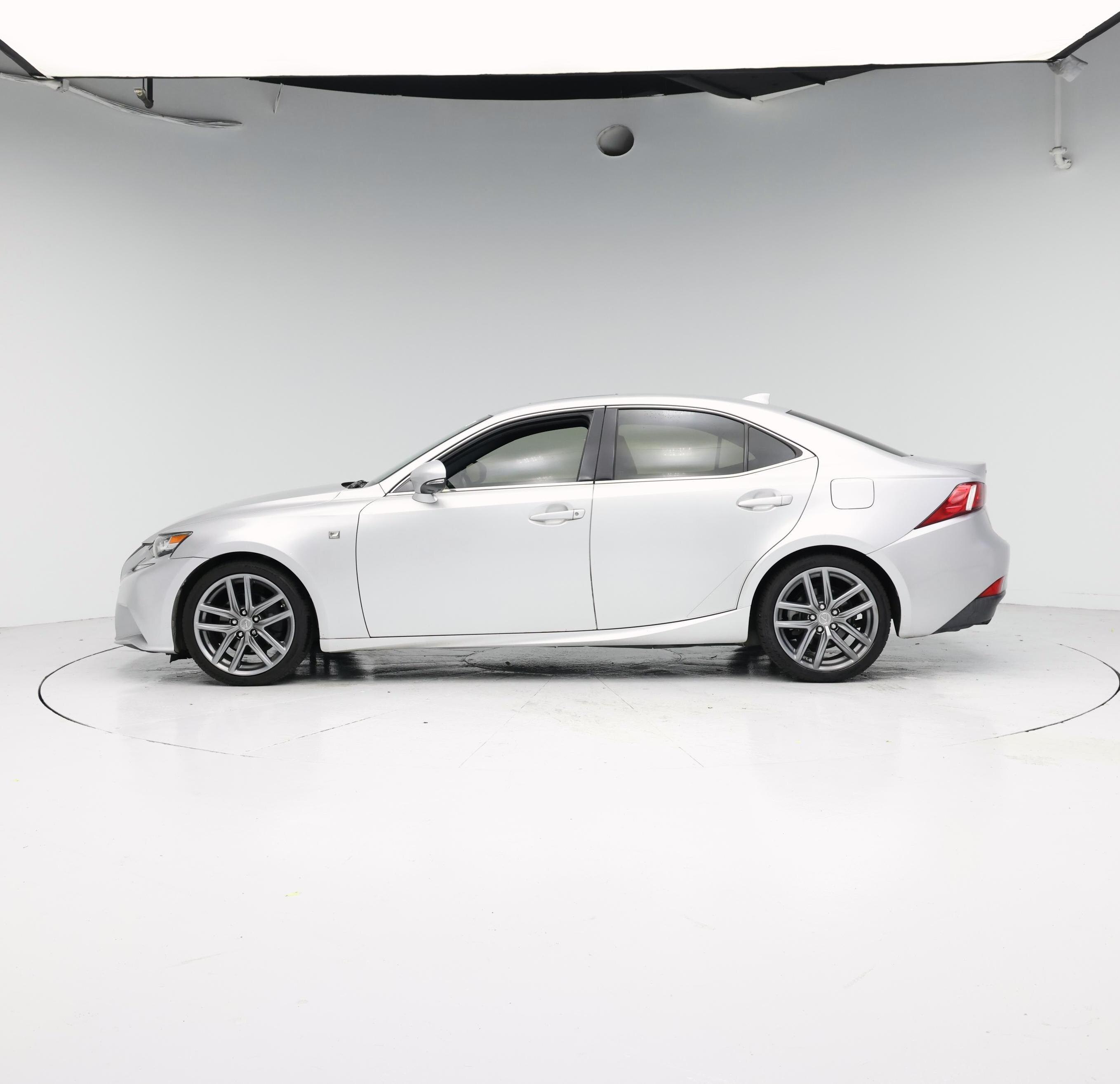 Thumbnail: 2015 Lexus IS - 3