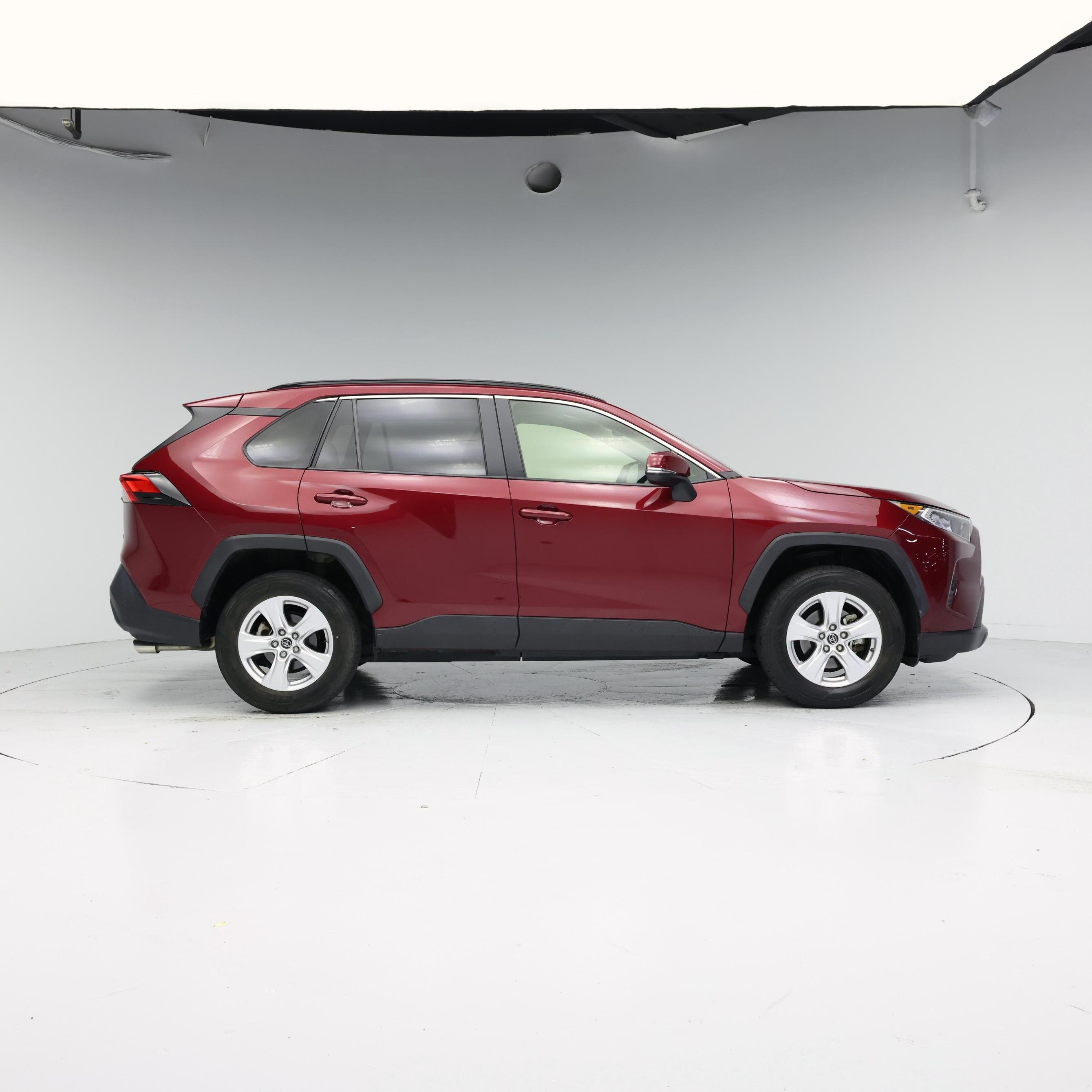 Thumbnail: 2019 Toyota RAV4 - 7