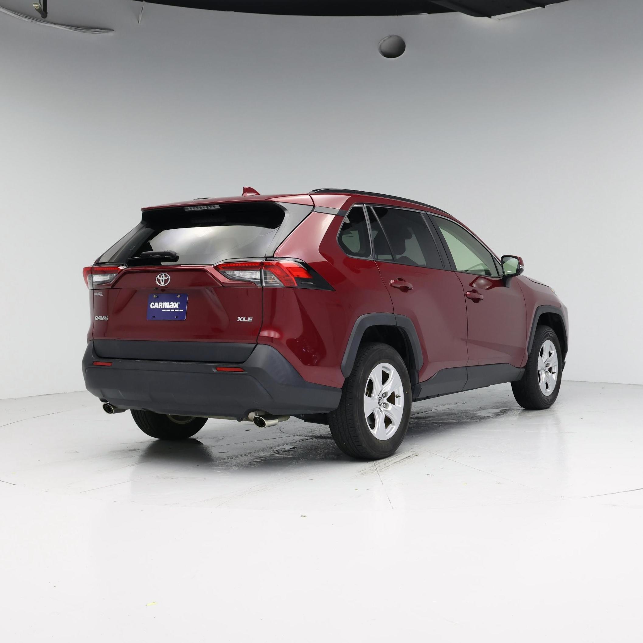 Thumbnail: 2019 Toyota RAV4 - 8