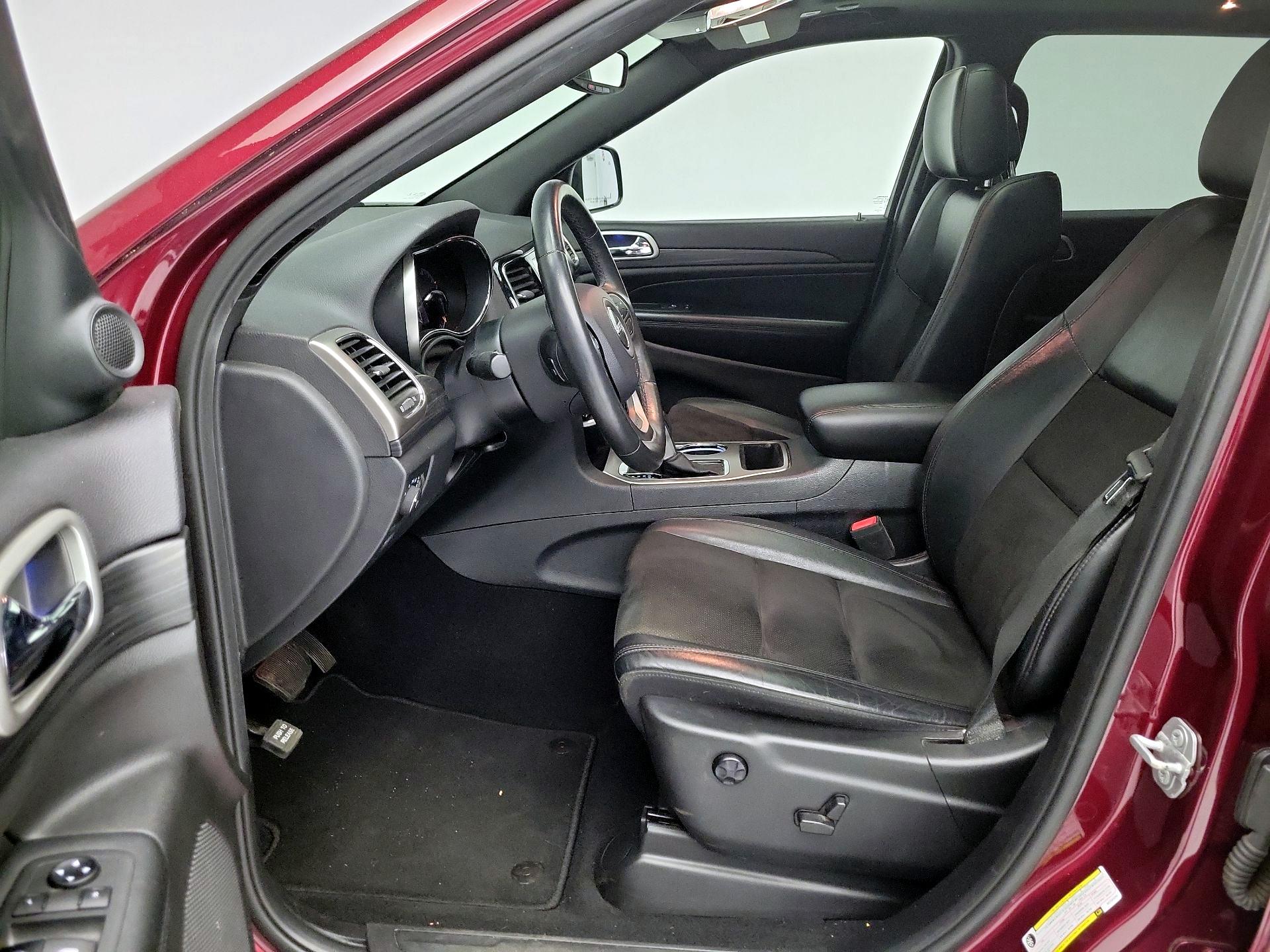 Thumbnail: 2019 Jeep Grand Cherokee - 11